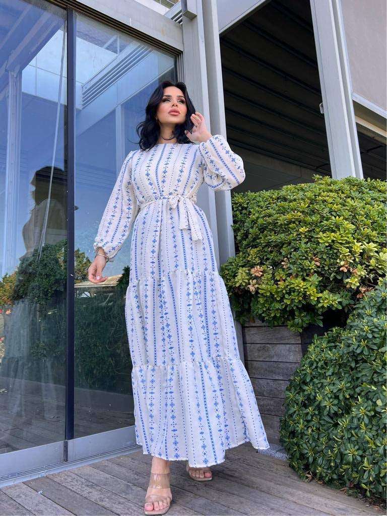 ROBE MOTIFS BERBERE DE COULEUR BLEU - Premium ROBE from DION - Just DA 4900! Shop now at DION