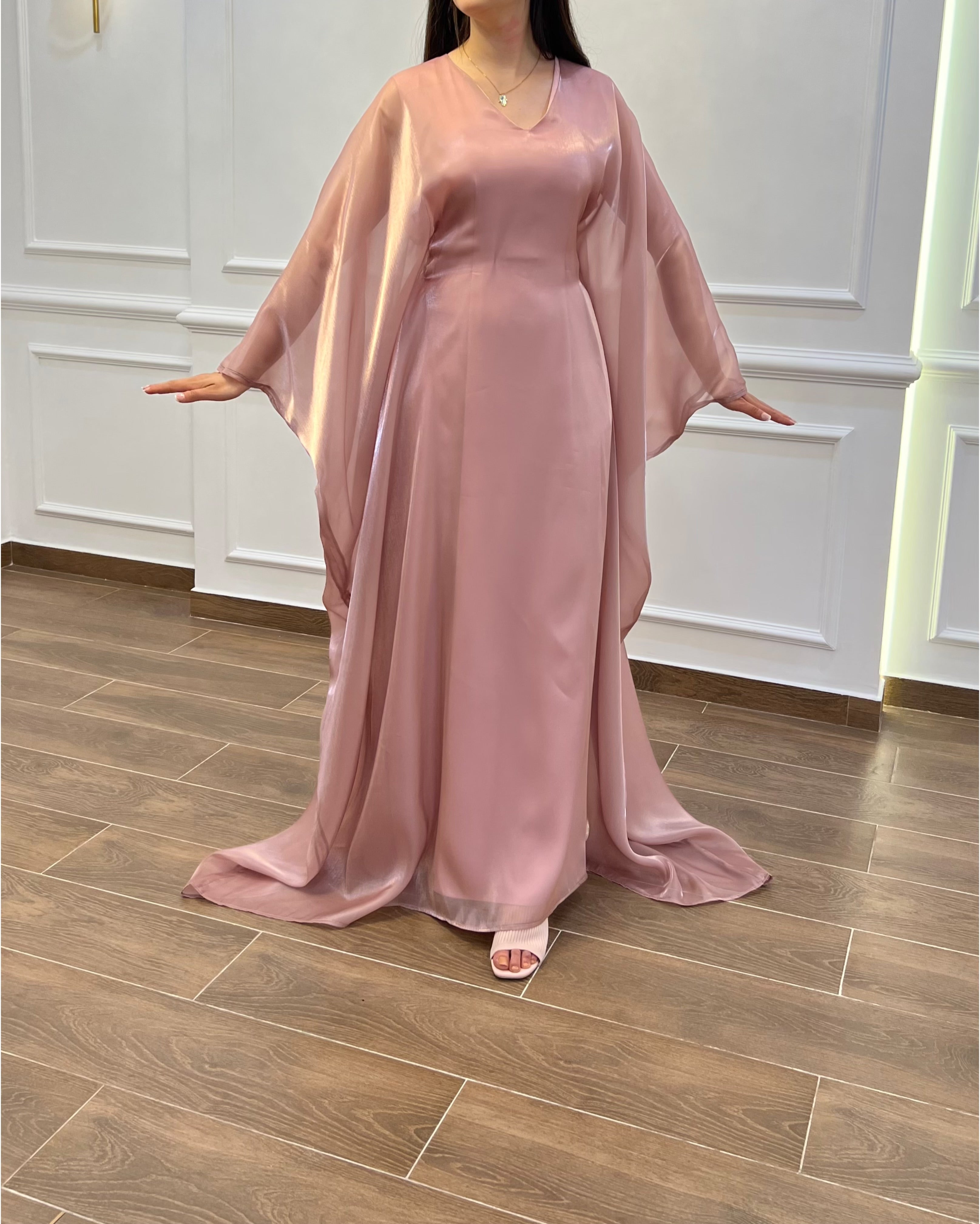 ROBE ORGANZA TRÈS CLASSE COULEUR BOIS DE ROSE FONCÉ