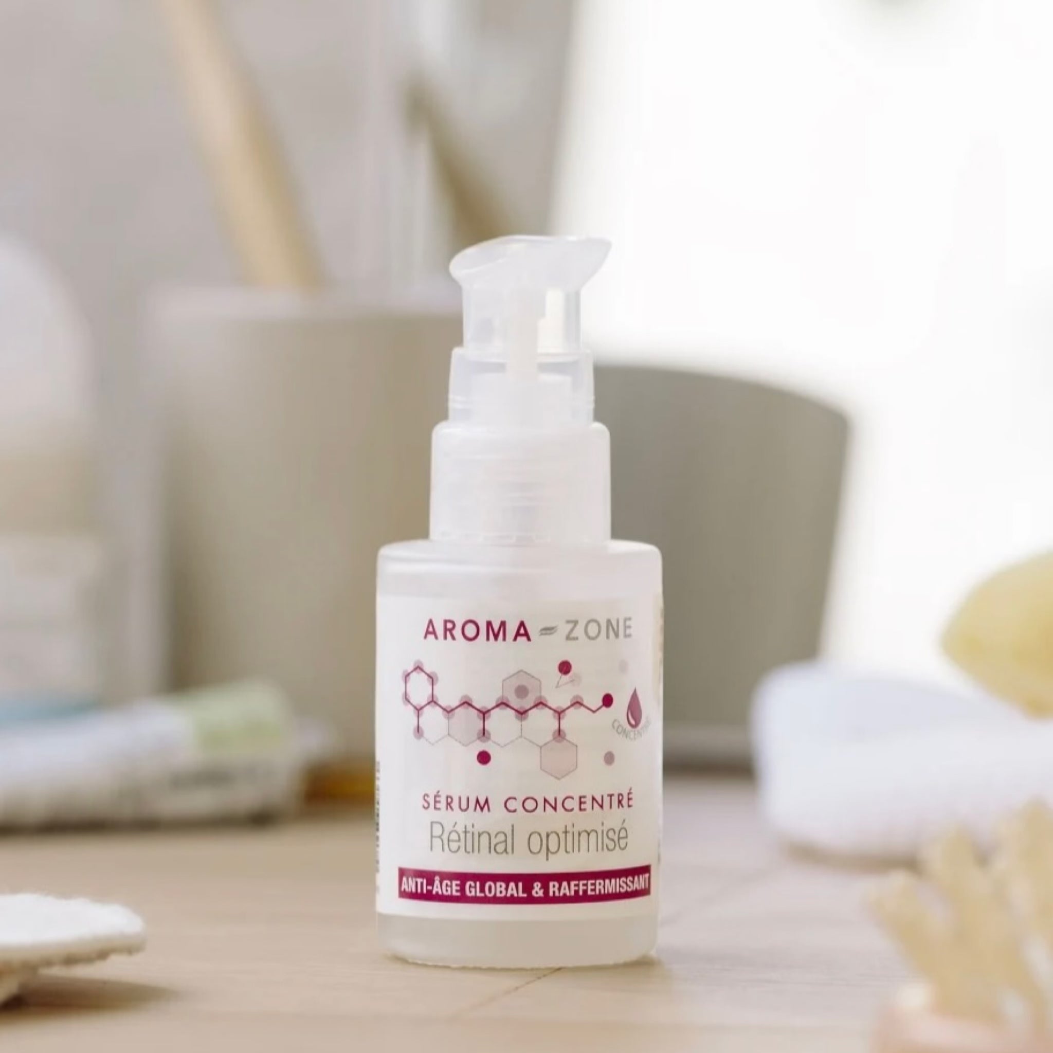 SÉRUM CONCENTRÉ RETINAL OPTIMISÉ AROMA ZONE