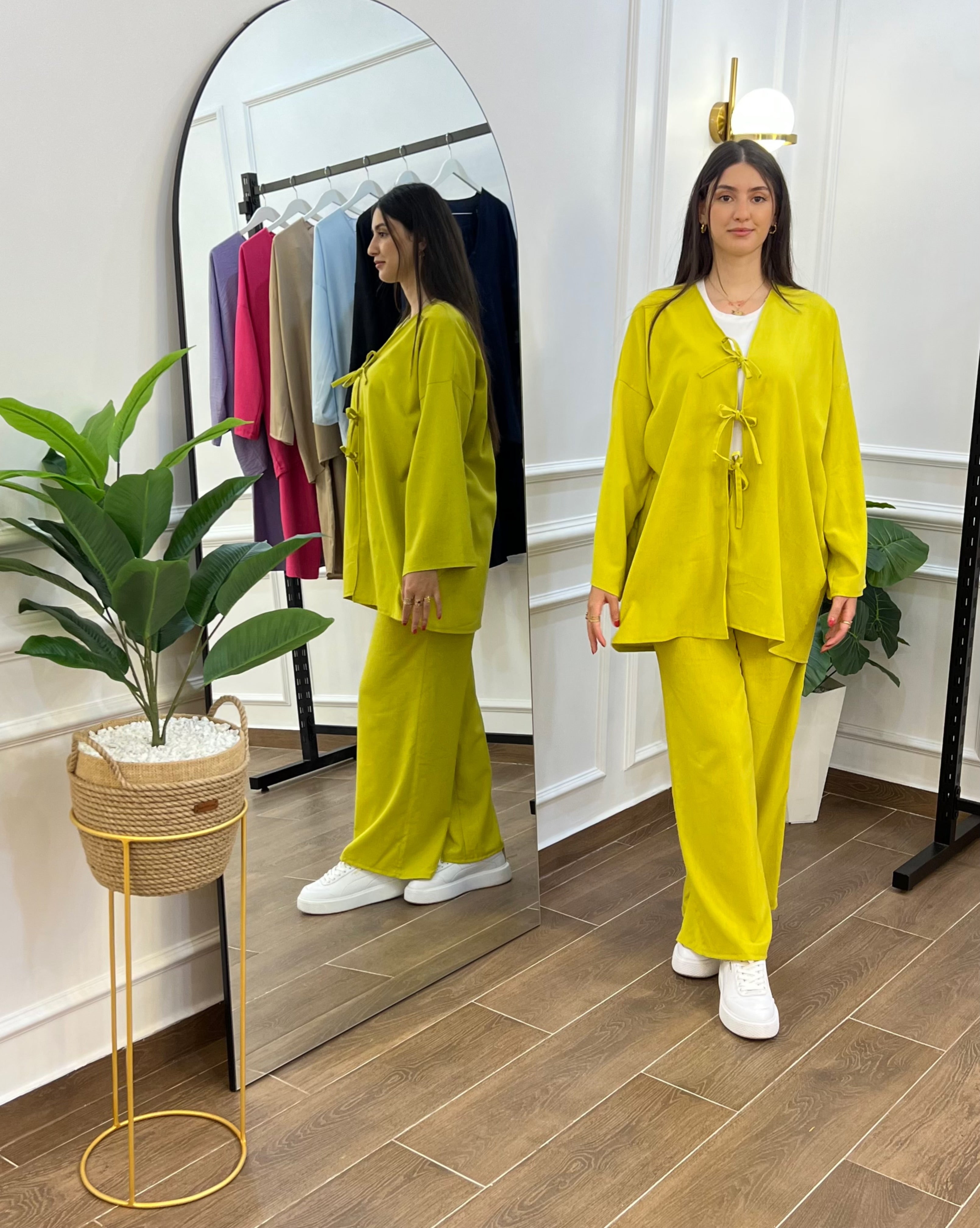 ENSEMBLE EN LIN COULEUR VERT PISTACHE