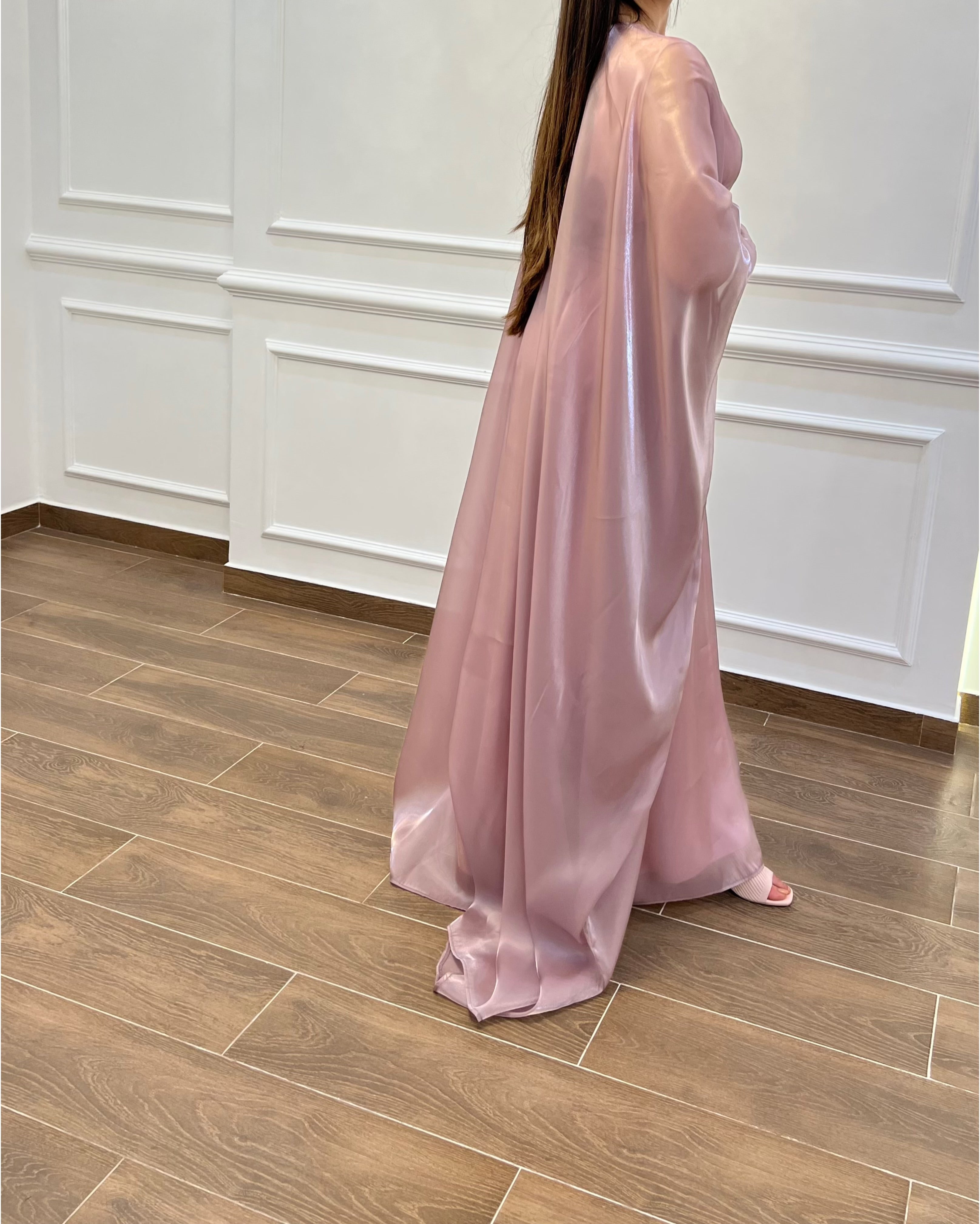 ROBE ORGANZA TRÈS CLASSE COULEUR ROSE VIOLET