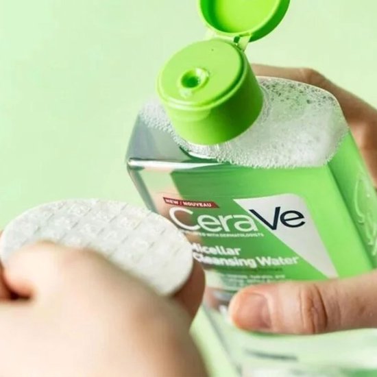 CERAVE EAU MICELLAIRE NETTOYANTE ULTRA DOUCE HYDRATANTE 295 ML
