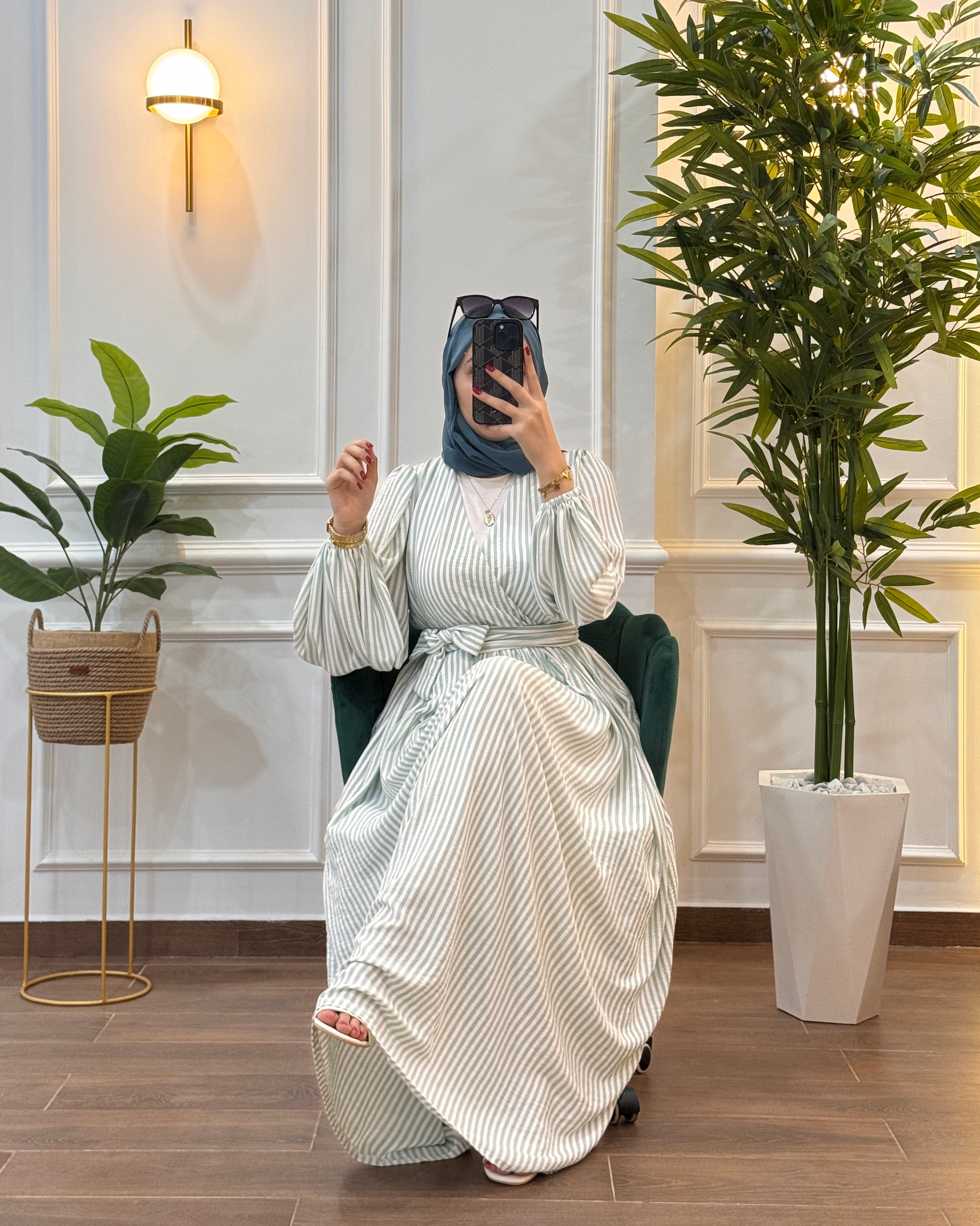ROBE ÉTÉ PARIS A RAYURE STYLE CACHE COEUR COULEUR VERT D’EAU