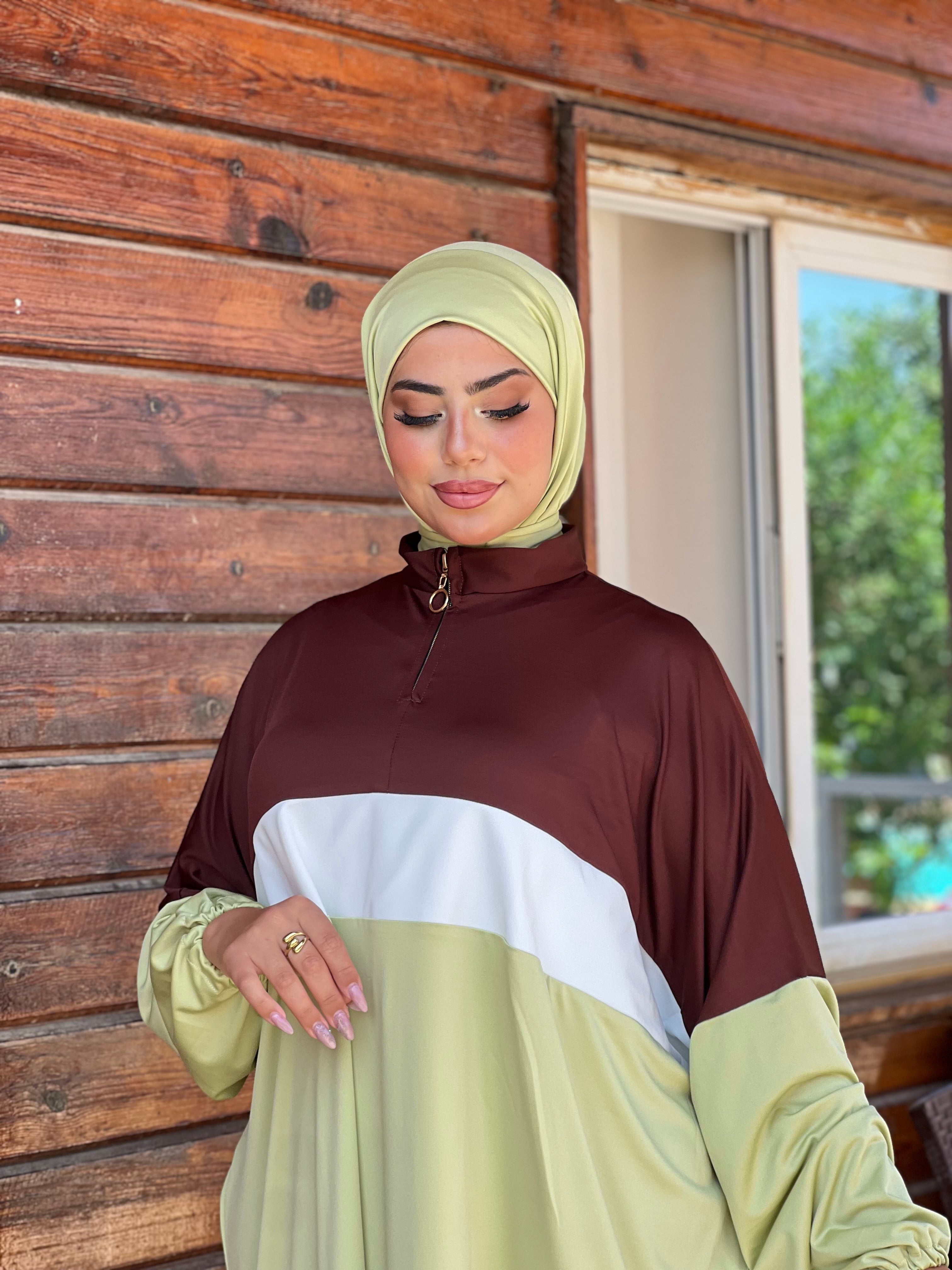 BURKINI SUMMER DION SPORT COULEUR VERT ( 3 PIÈCES ) AVEC BOURSE DE RANGEMENT