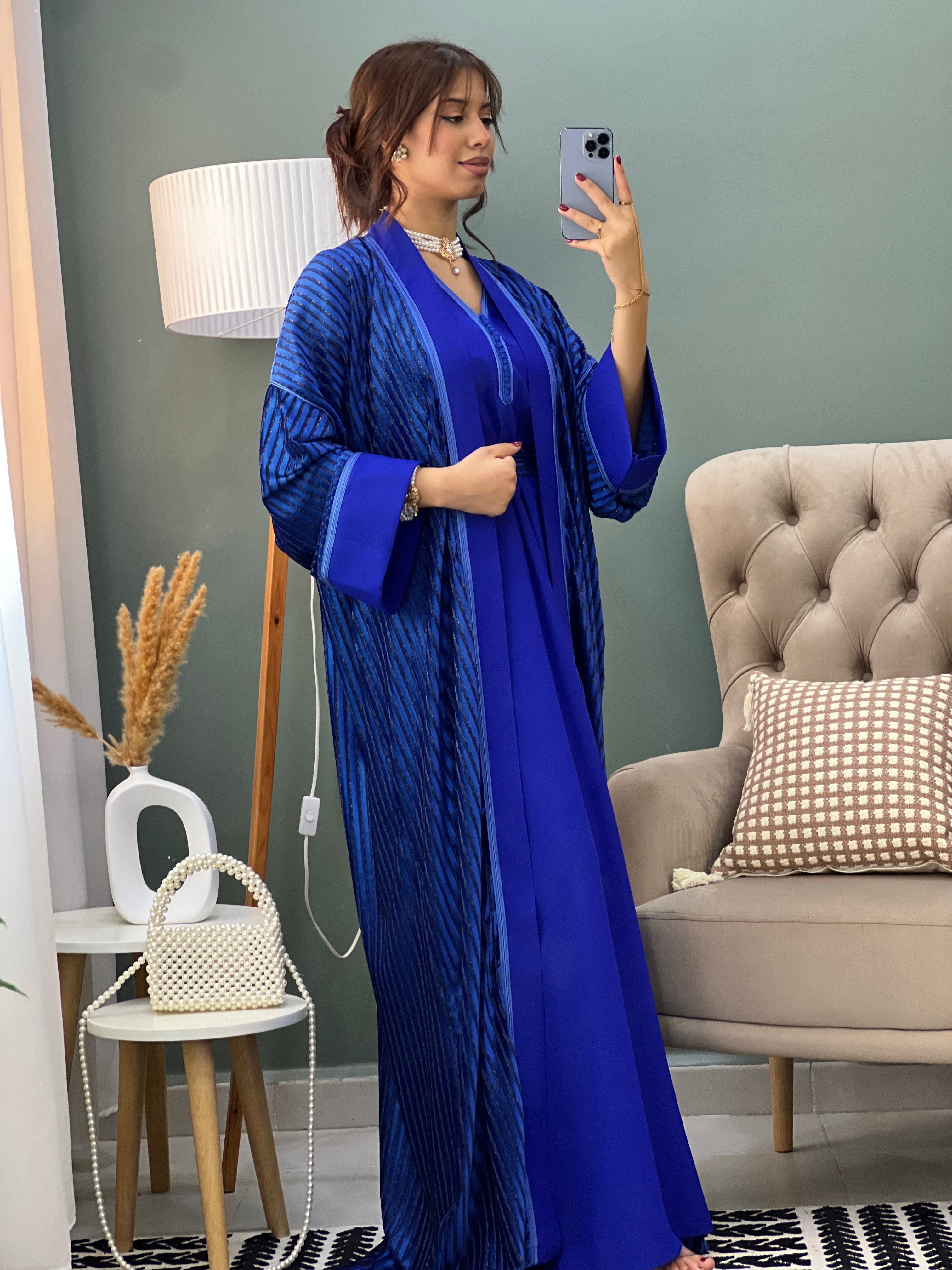CAFTAN AID LA REINE EN COULEUR BLEU ROI