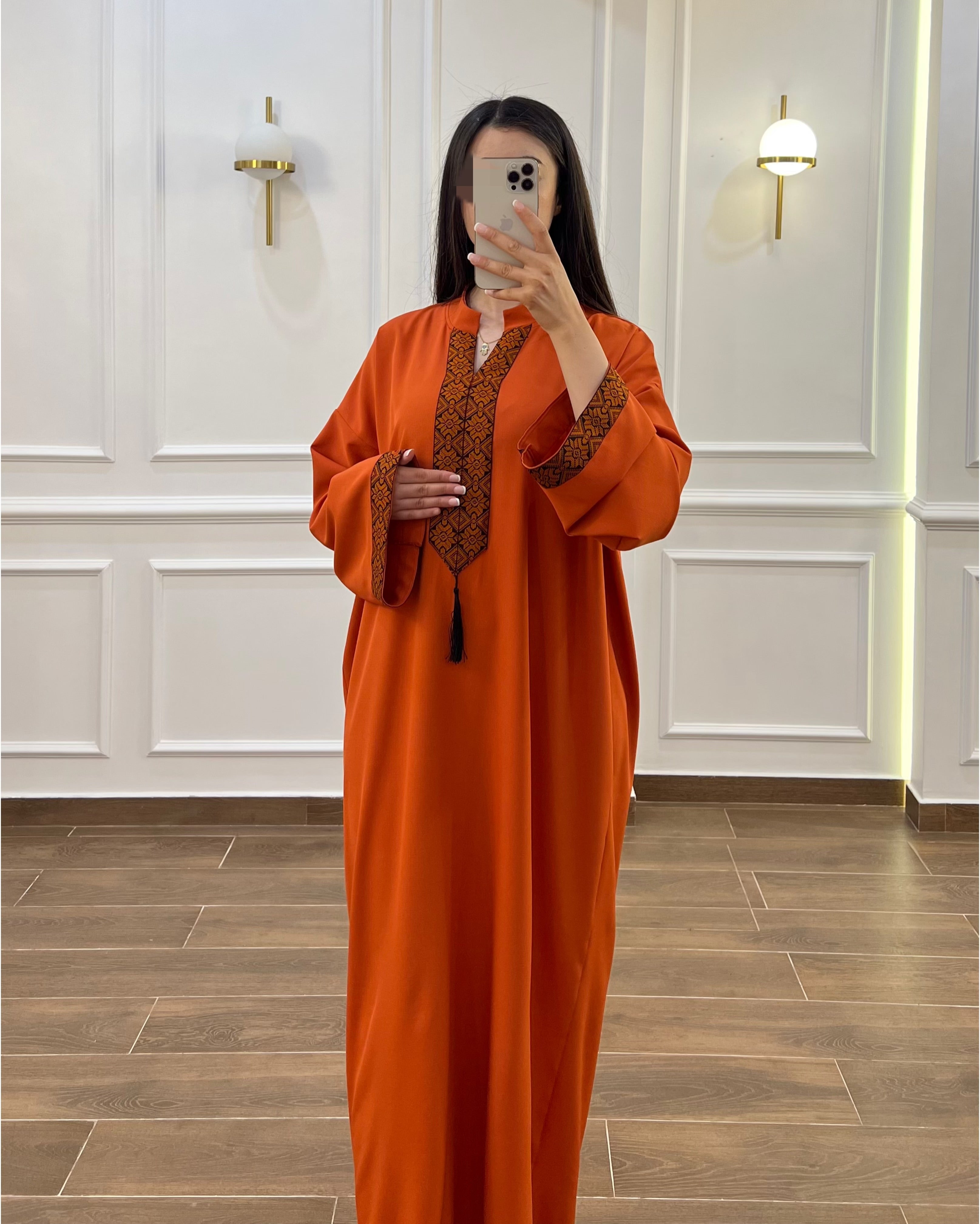 DJEBBA TRADITIONNELLE STYLE DJELLABA EN COULEUR ORANGE