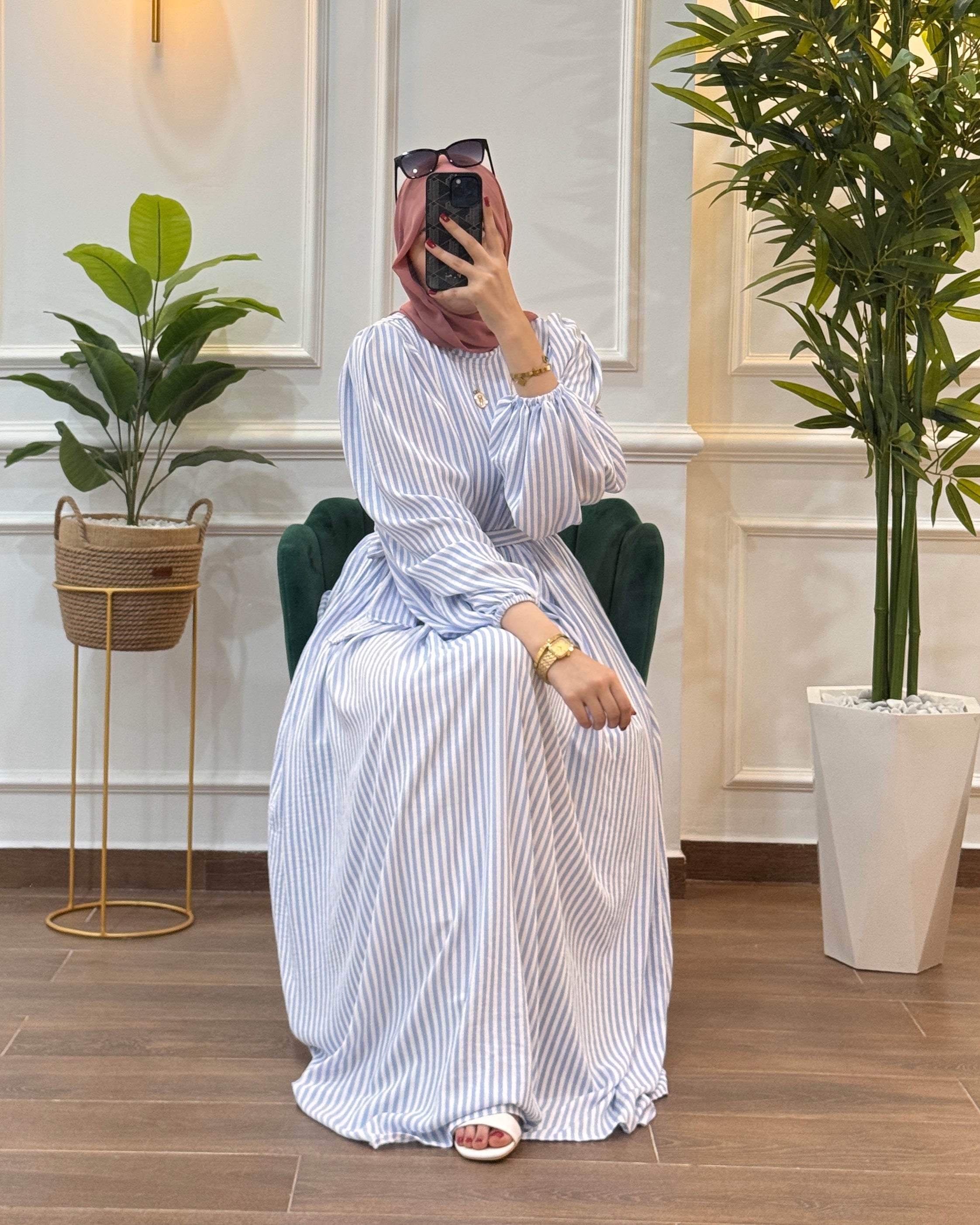 ROBE ÉTÉ PARIS A RAYURE STYLE COL FERMÉ COULEUR BLEU CIEL