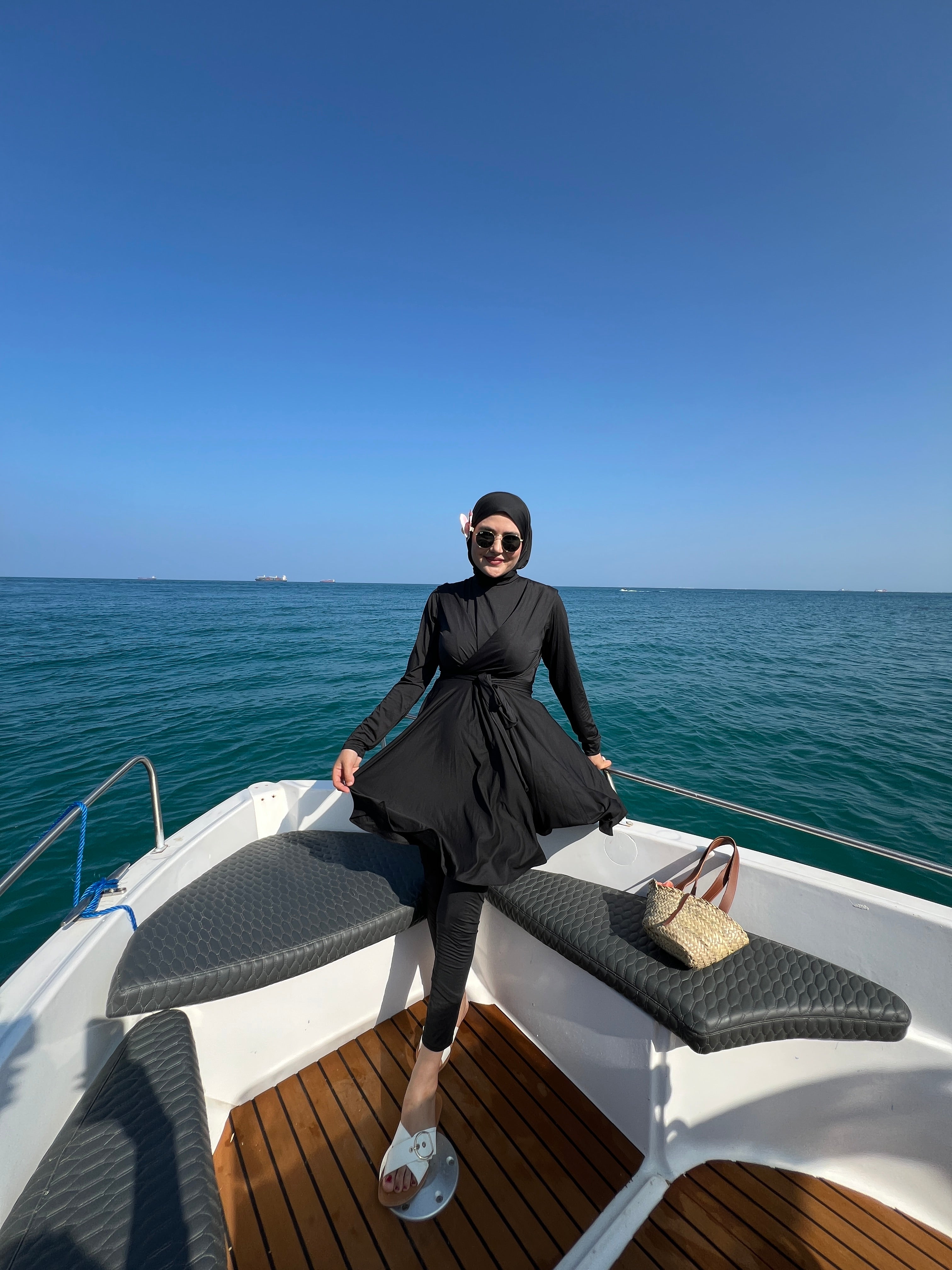 BURKINI STYLE ROBE CLOCHE COULEUR NOIR