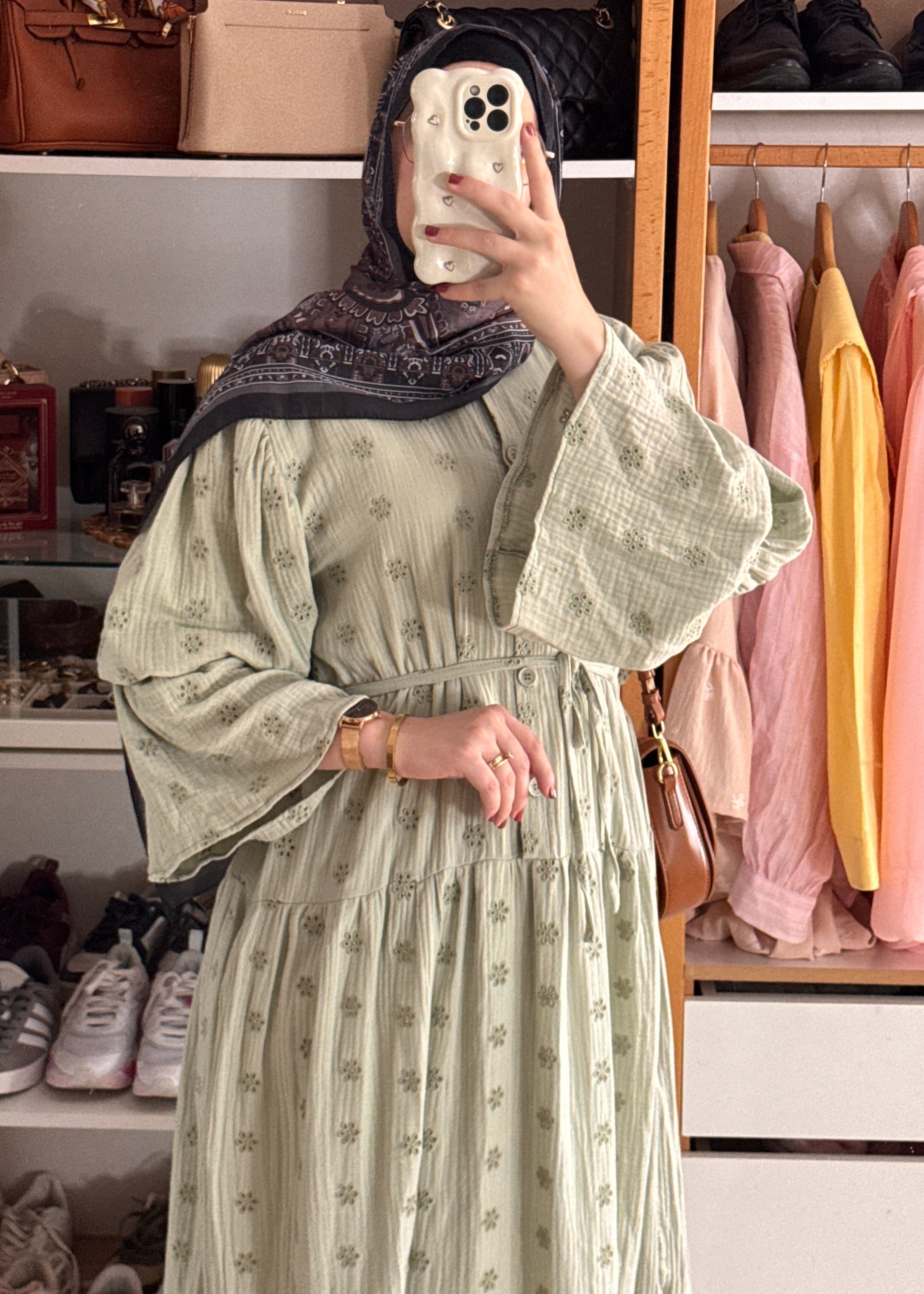 DRESS DION PREMIUM COLLECTION ( BRODERIE ANGLAISE AVEC DOUBLURE )