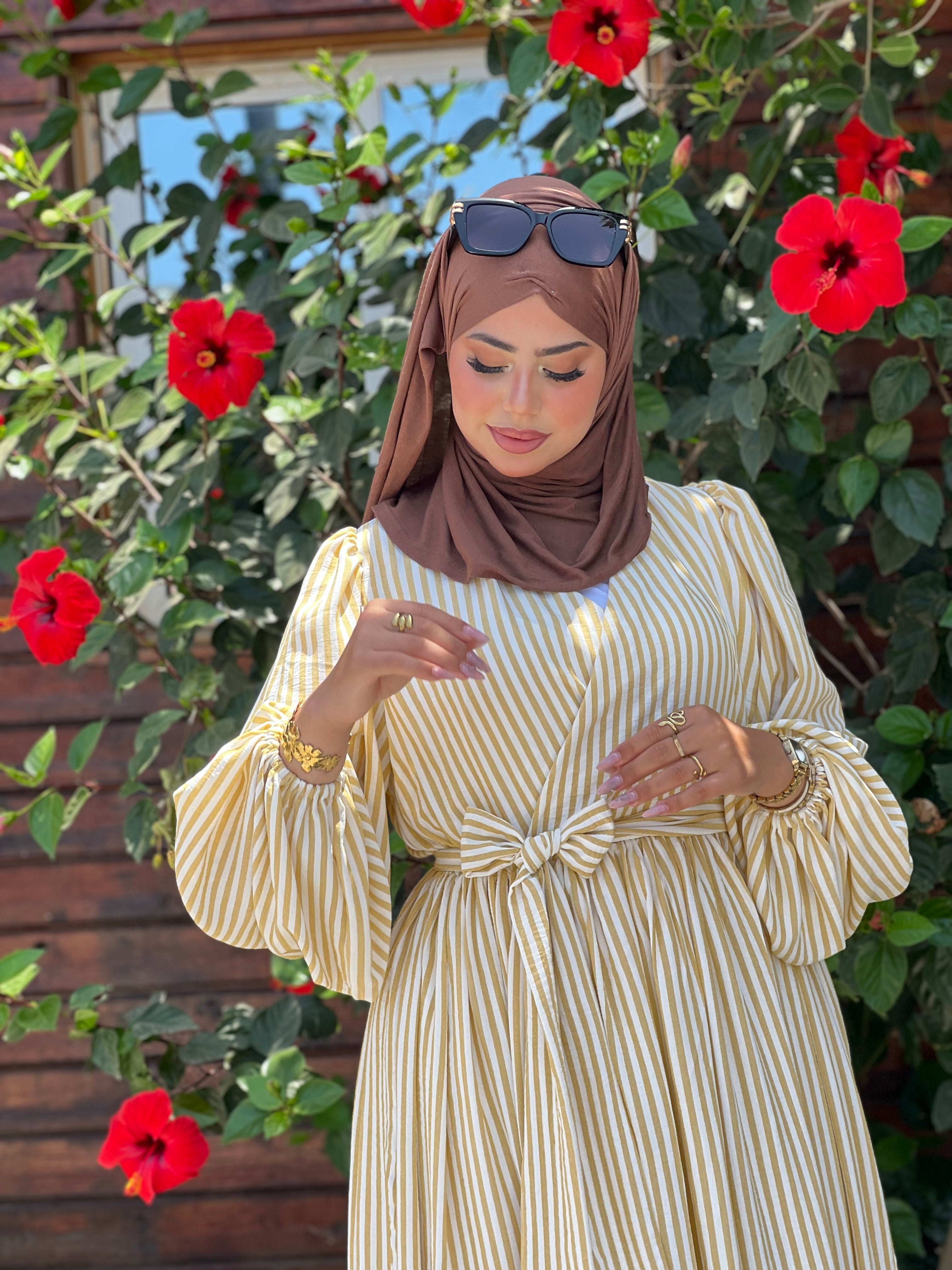 ROBE ÉTÉ PARIS A RAYURE STYLE CACHE COEUR COULEUR JAUNE PASTEL
