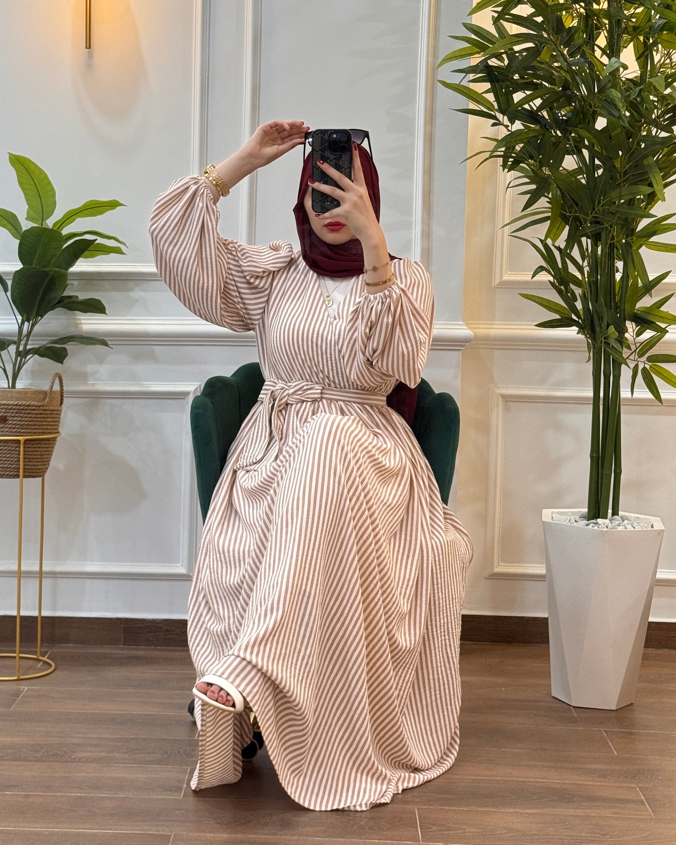ROBE ÉTÉ PARIS A RAYURE STYLE CACHE COEUR COULEUR BEIGE ROSÉ