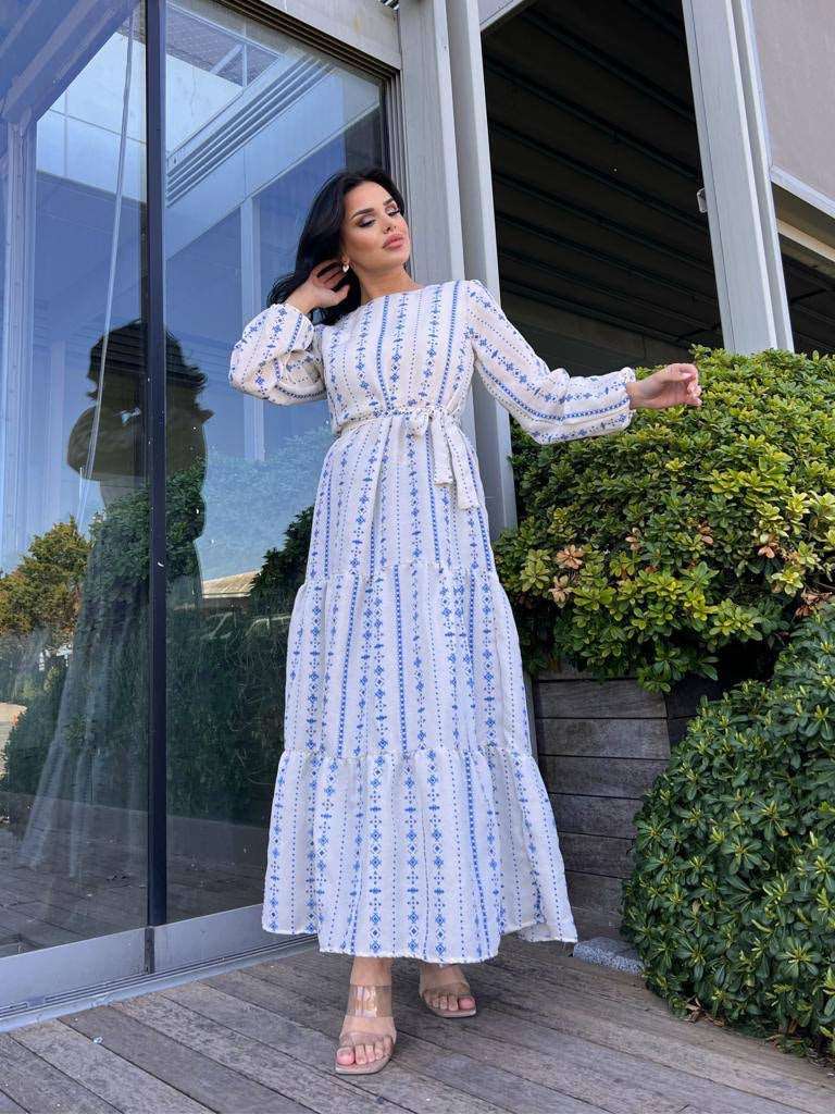 ROBE MOTIFS BERBERE DE COULEUR BLEU - Premium ROBE from DION - Just DA 4900! Shop now at DION