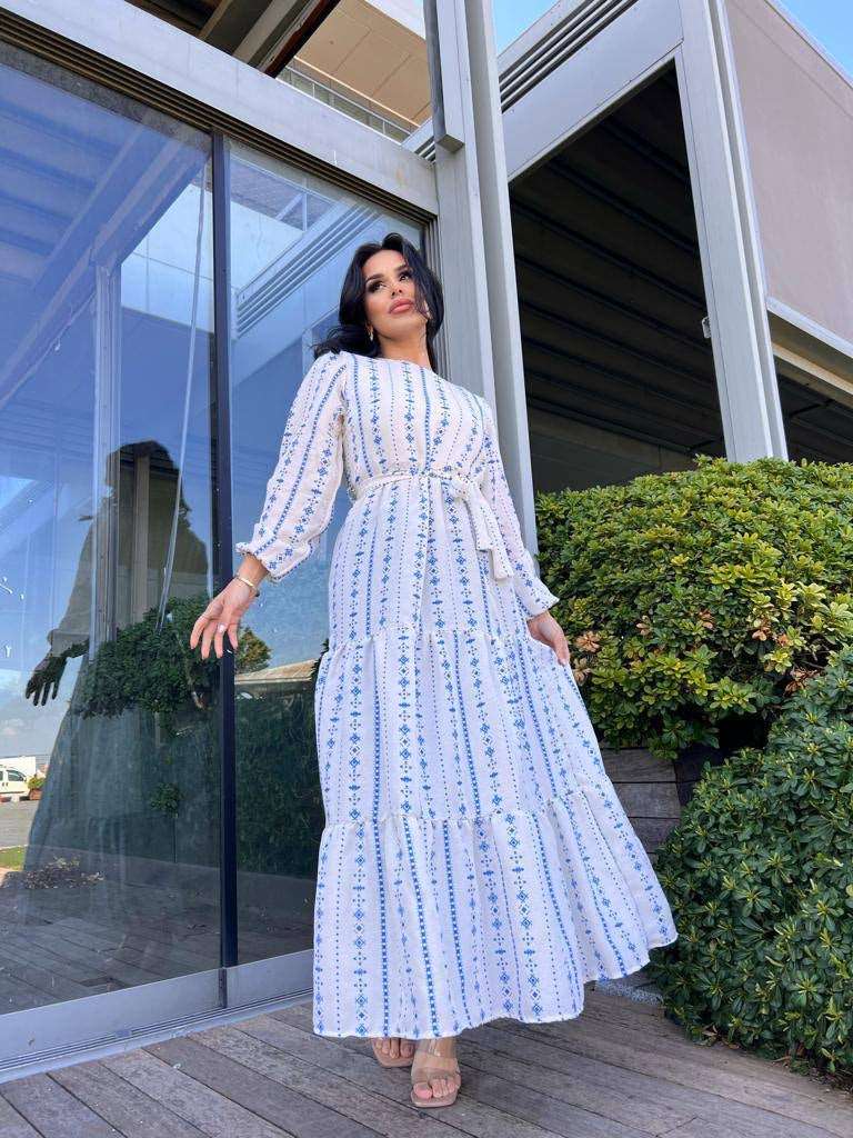 ROBE MOTIFS BERBERE DE COULEUR BLEU - Premium ROBE from DION - Just DA 4900! Shop now at DION
