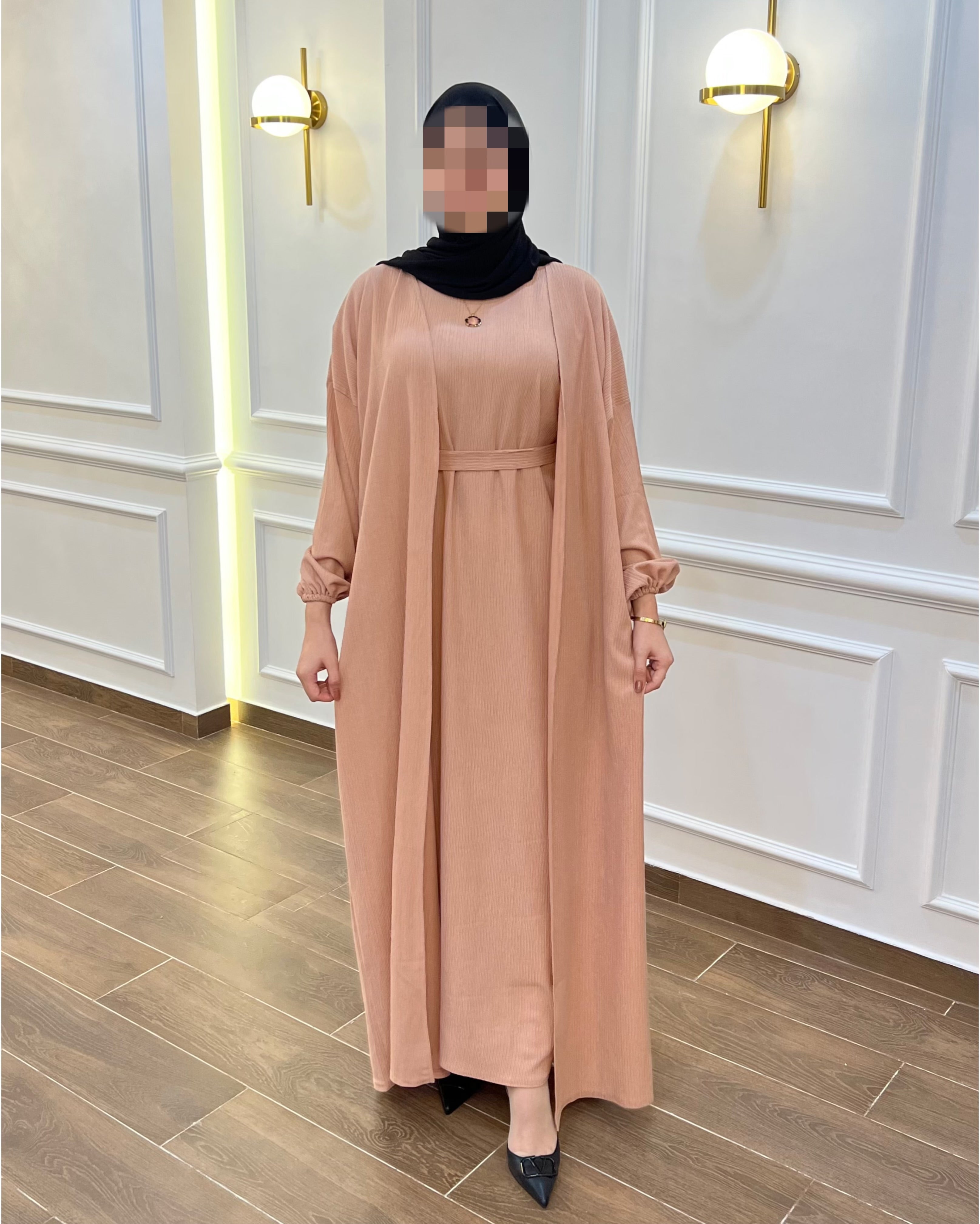 ABAYA + ROBE FROISSÉE EN BOIS DE ROSE