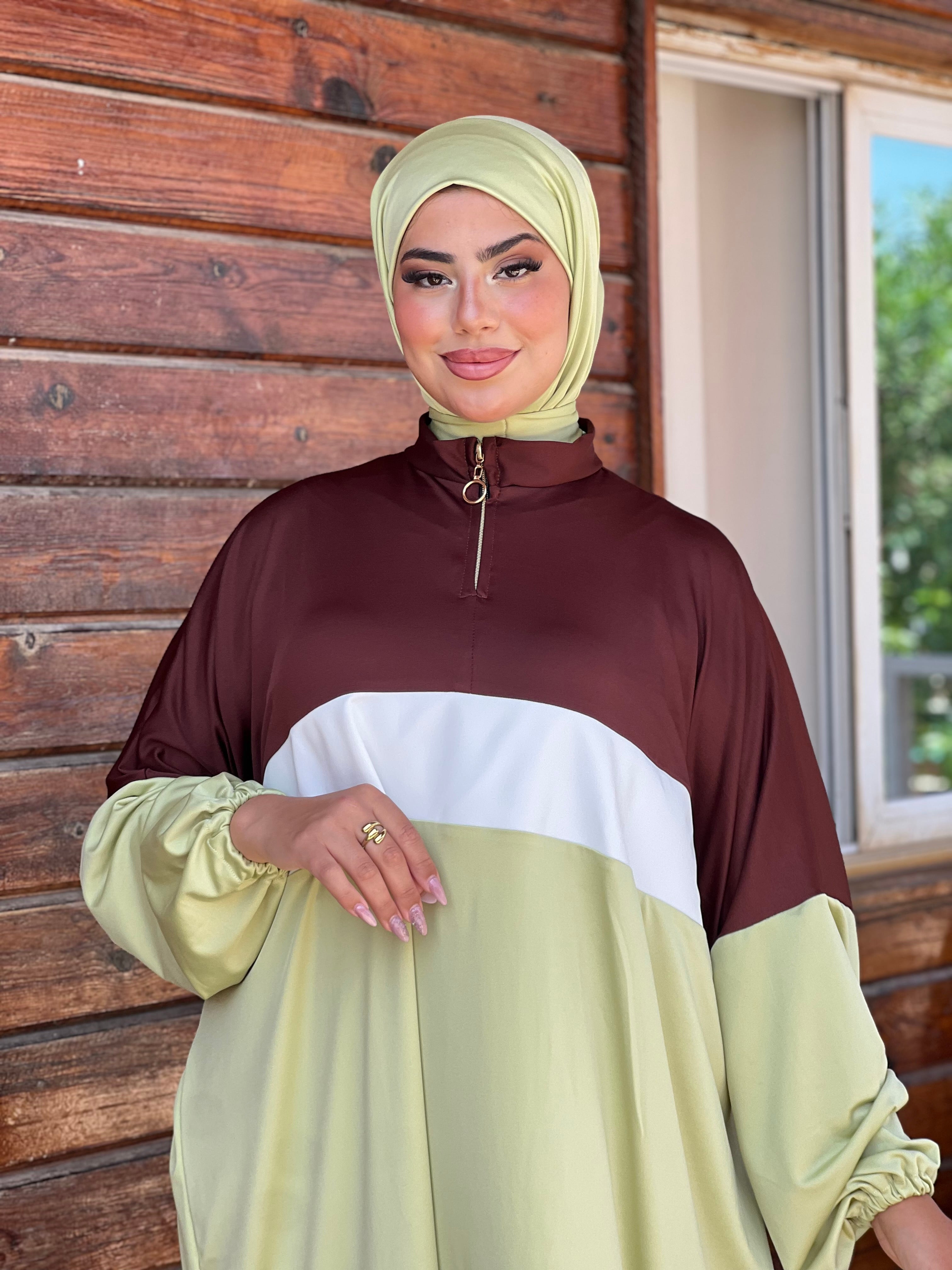 BURKINI SUMMER DION SPORT COULEUR VERT ( 3 PIÈCES ) AVEC BOURSE DE RANGEMENT