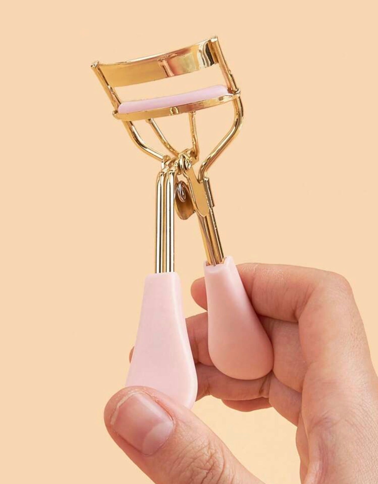 RECOURBE-CILS SHEGLAM A POIGNÉE ROSE ET DORÉ
