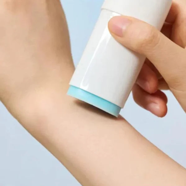 MADAGASCAR CENTELLA HYALU-CICA SILKY-FIT SUN SPF50+ PA++++ STICK 20G