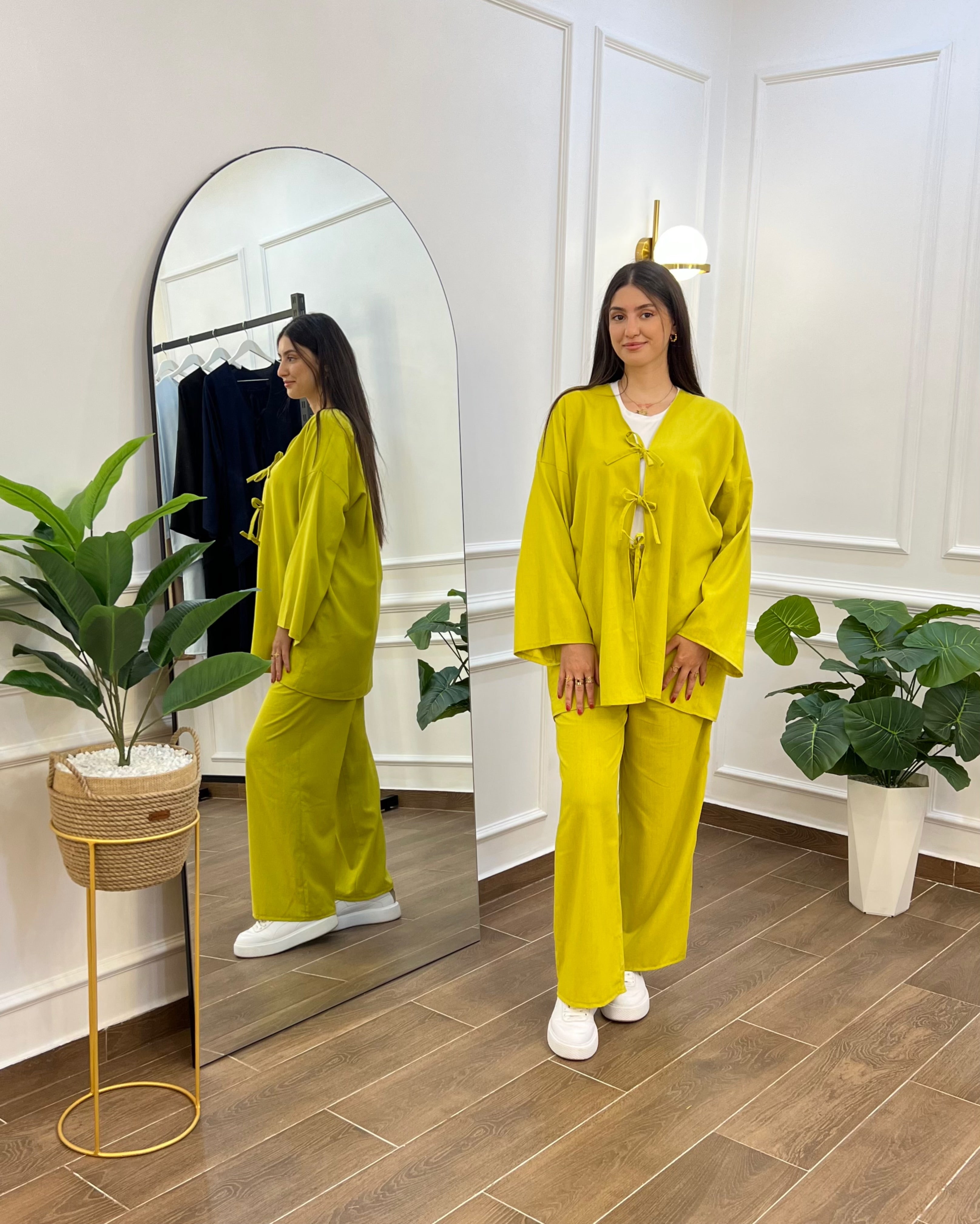 ENSEMBLE EN LIN COULEUR VERT PISTACHE