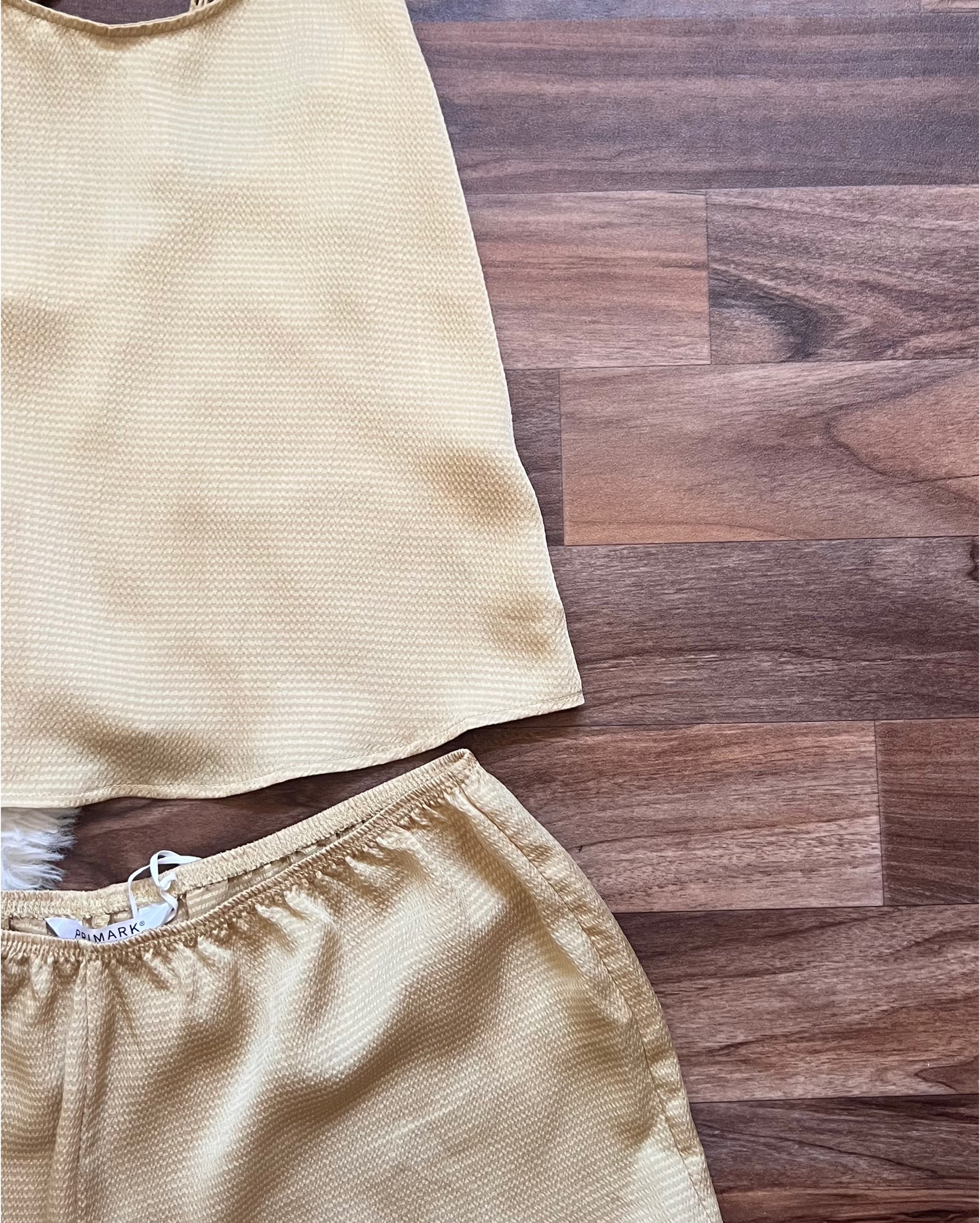 PYJAMAS PRIMARK GOLD