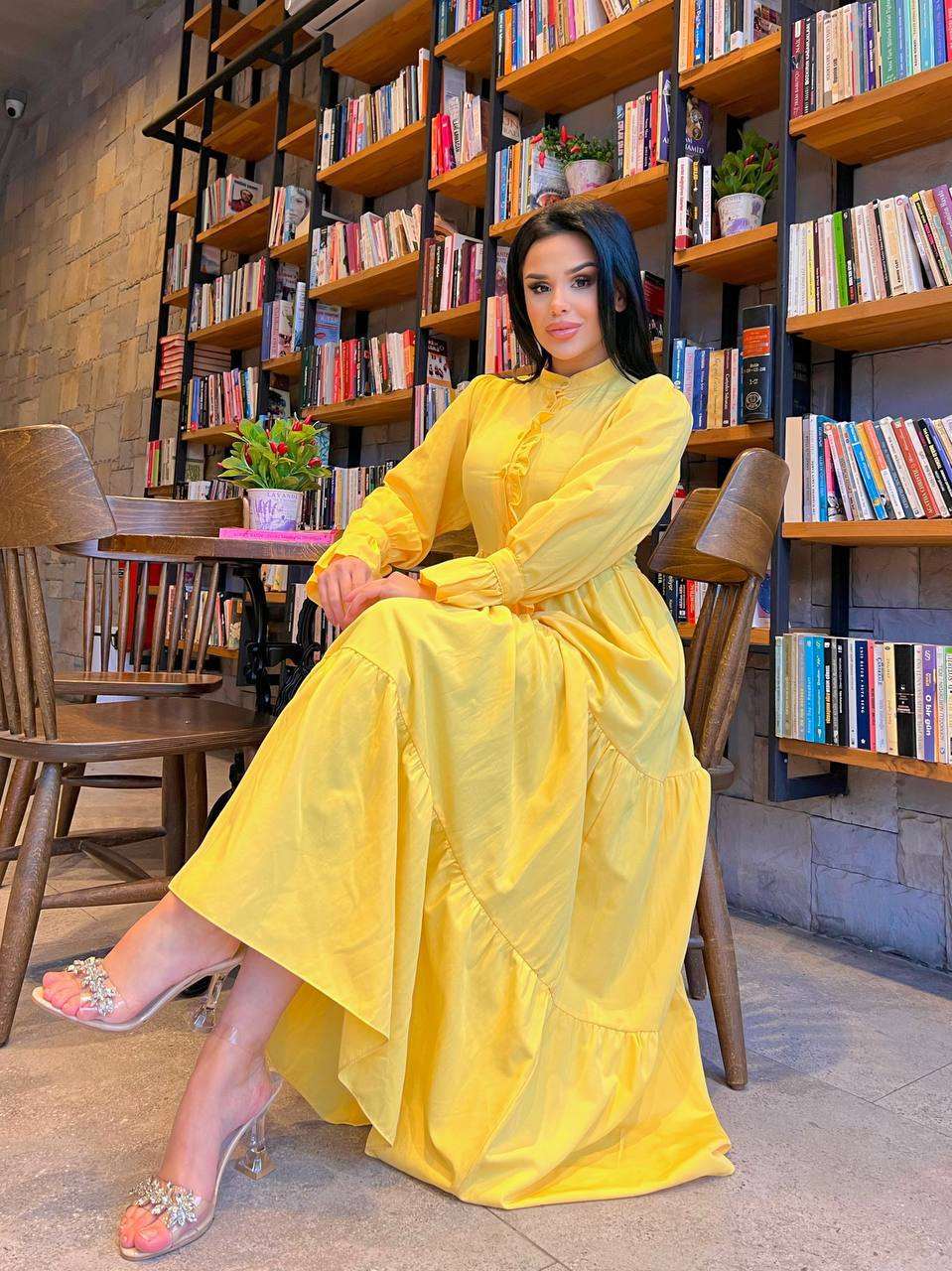 ROBE COULEUR - Premium ROBE from DION - Just DA 5200! Shop now at DION