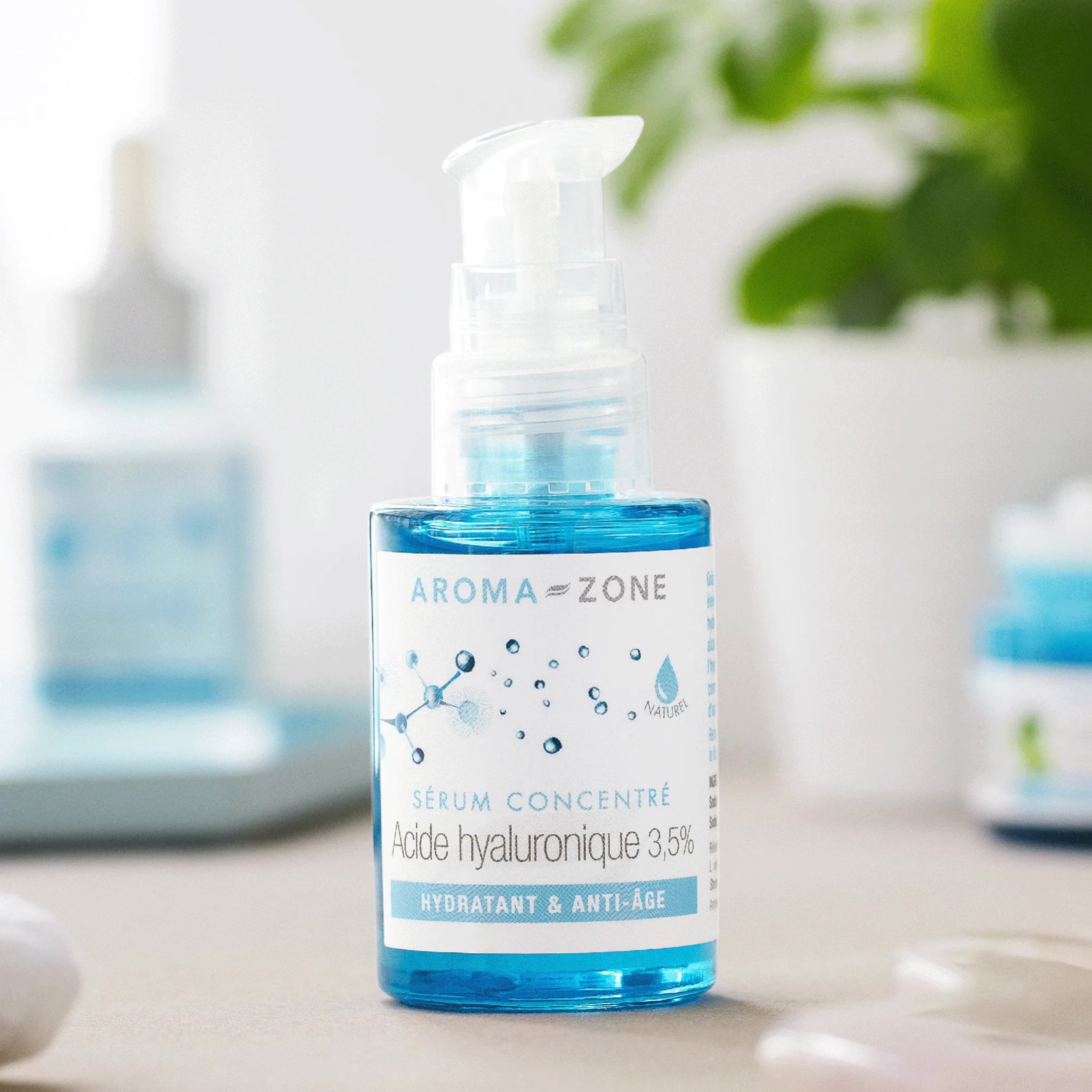 SÉRUM CONCENTRÉ D’ACIDE HYALURONIQUE 3.5% AROMA ZONE