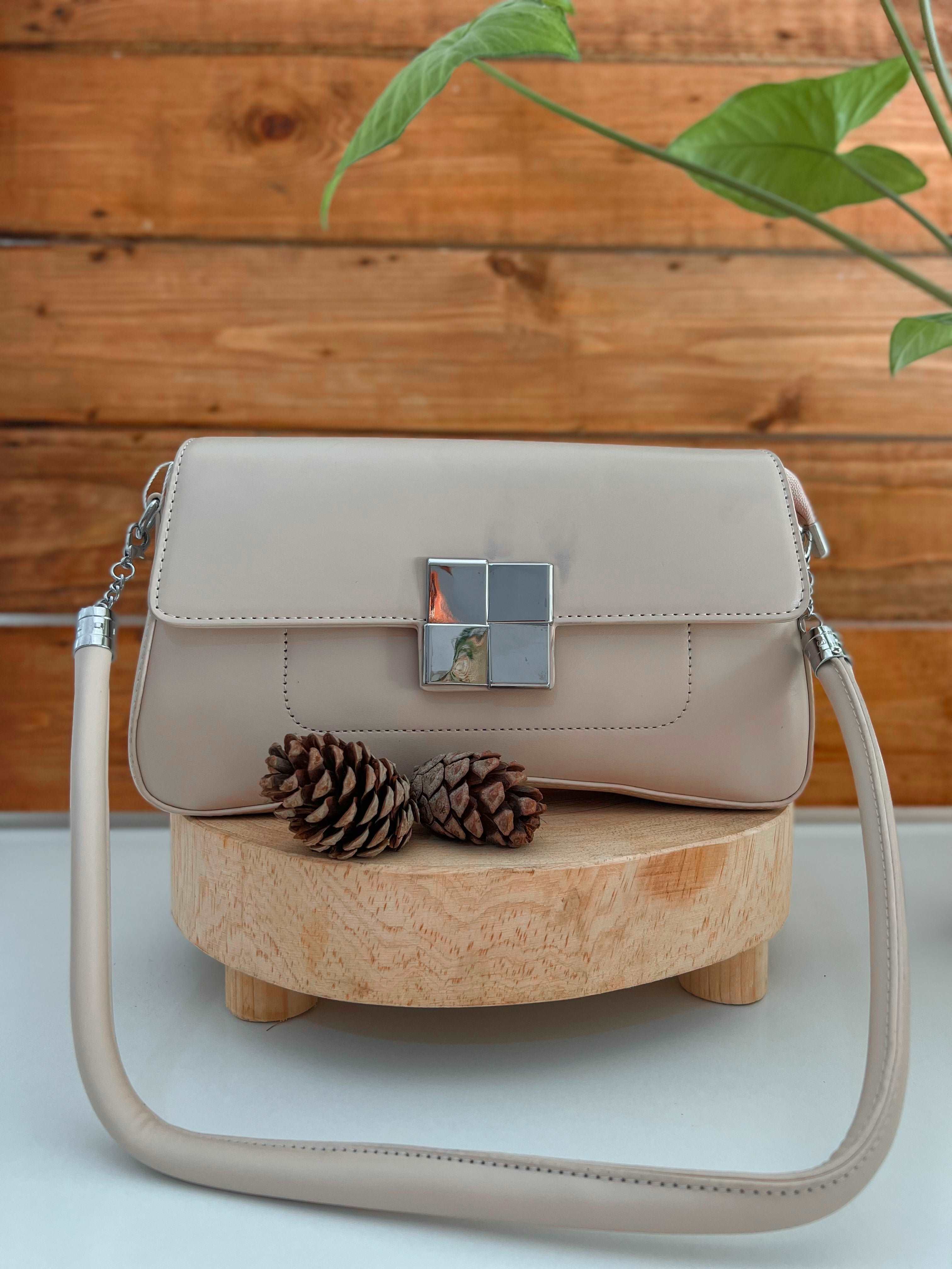 SAC LONG - Premium SAC A MAIN from DION - Just DA 0! Shop now at DION