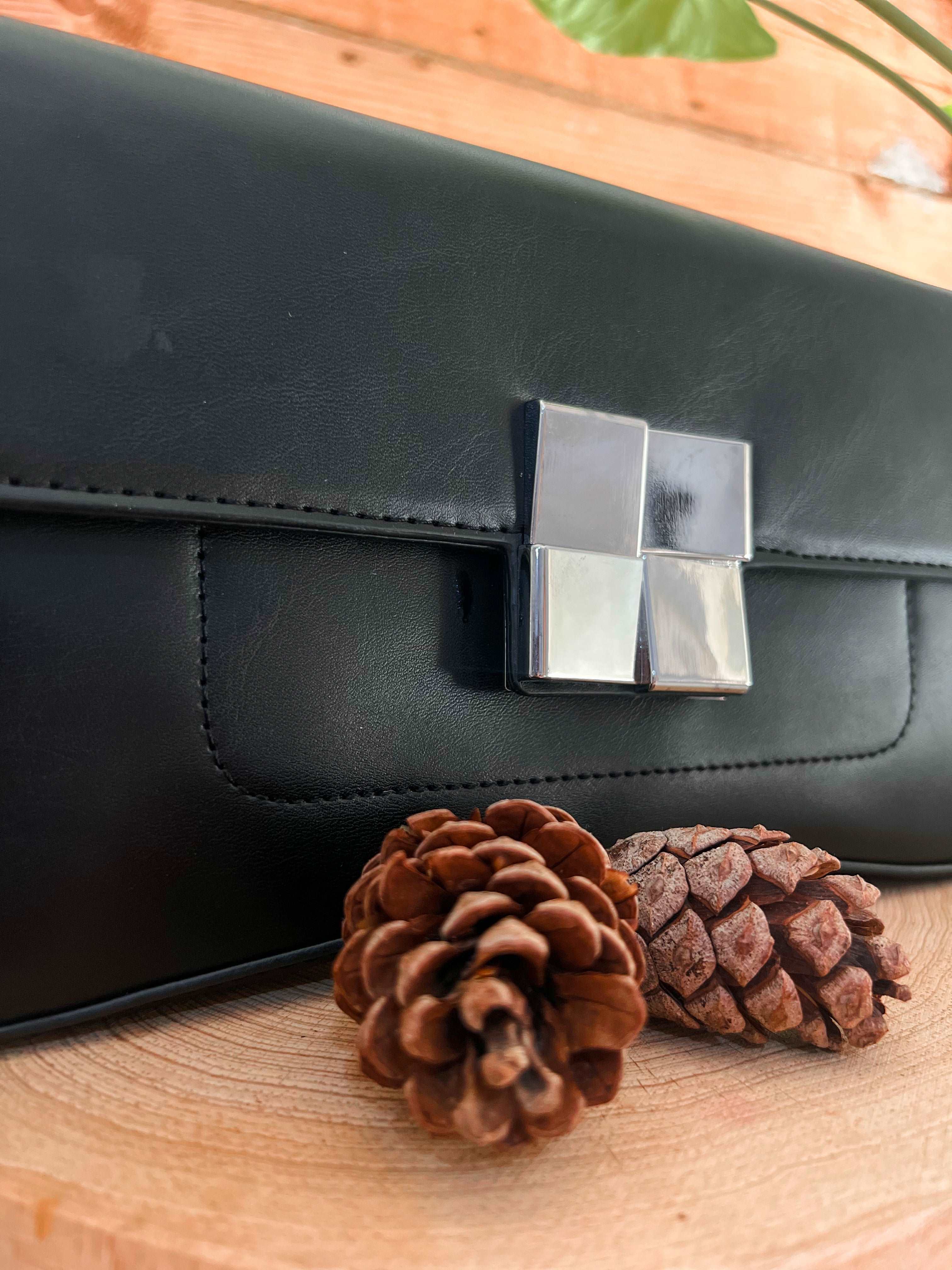 SAC LONG - Premium SAC A MAIN from DION - Just DA 4200! Shop now at DION