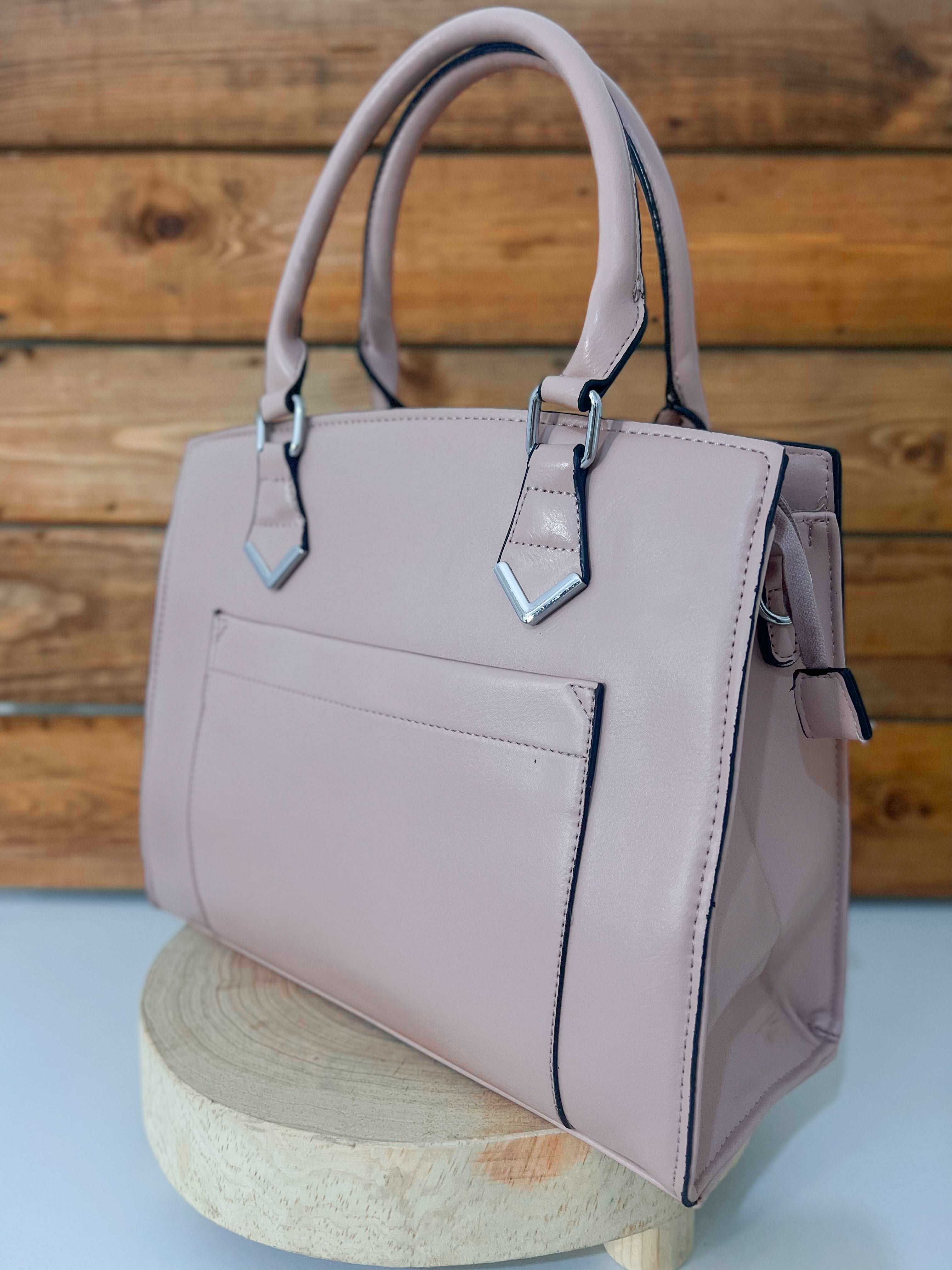 SAC CLASSIQUE - Premium SAC A MAIN from DION - Just DA 0! Shop now at DION