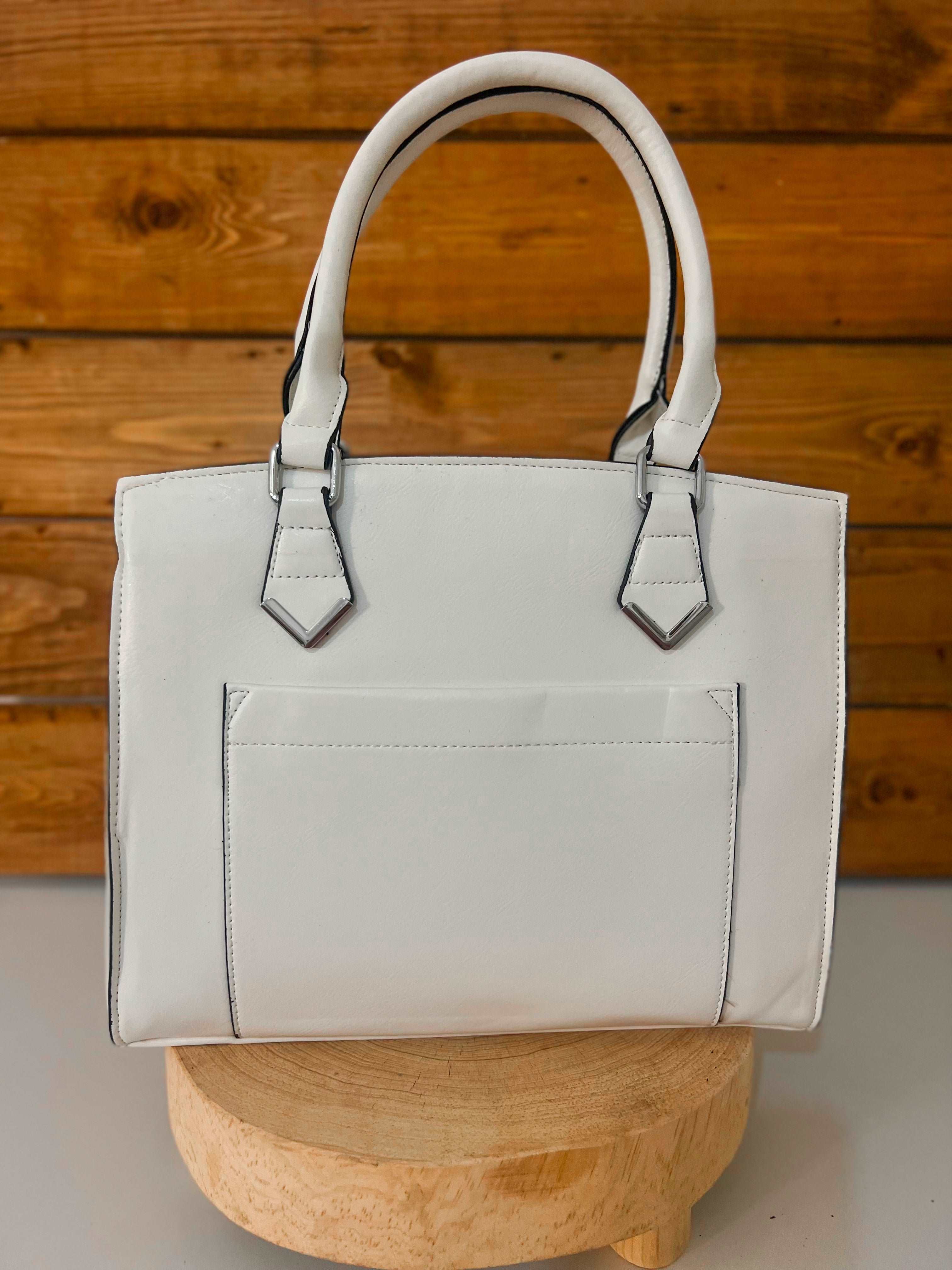 SAC CLASSIQUE - Premium SAC A MAIN from DION - Just DA 4500! Shop now at DION