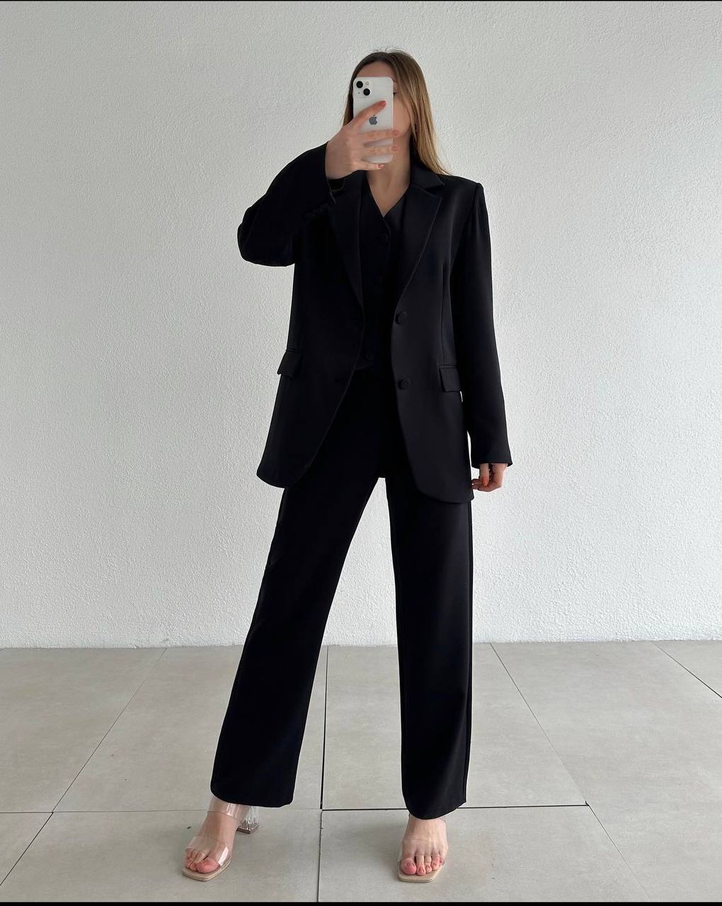 COSTUME OVERSIZE CLASSY COULEUR NOIR - Premium COSTUME from DION - Just DA 9500! Shop now at DION