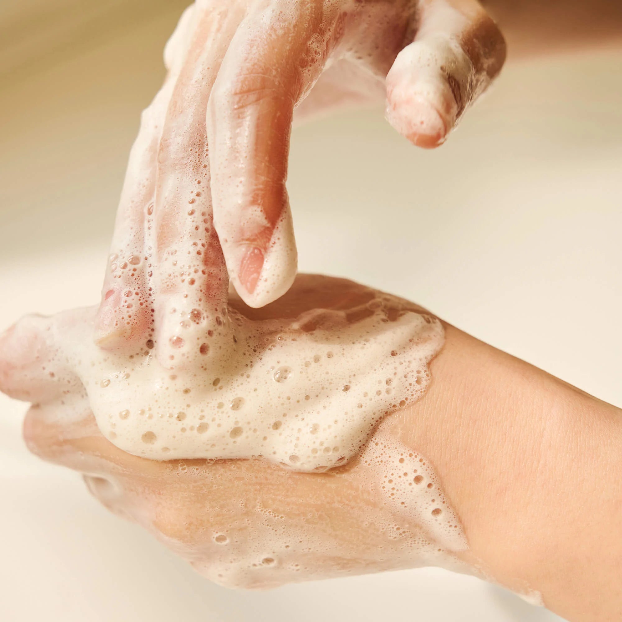 MADAGASCAR CENTELLA AMPOULE FOAM, 125 ML