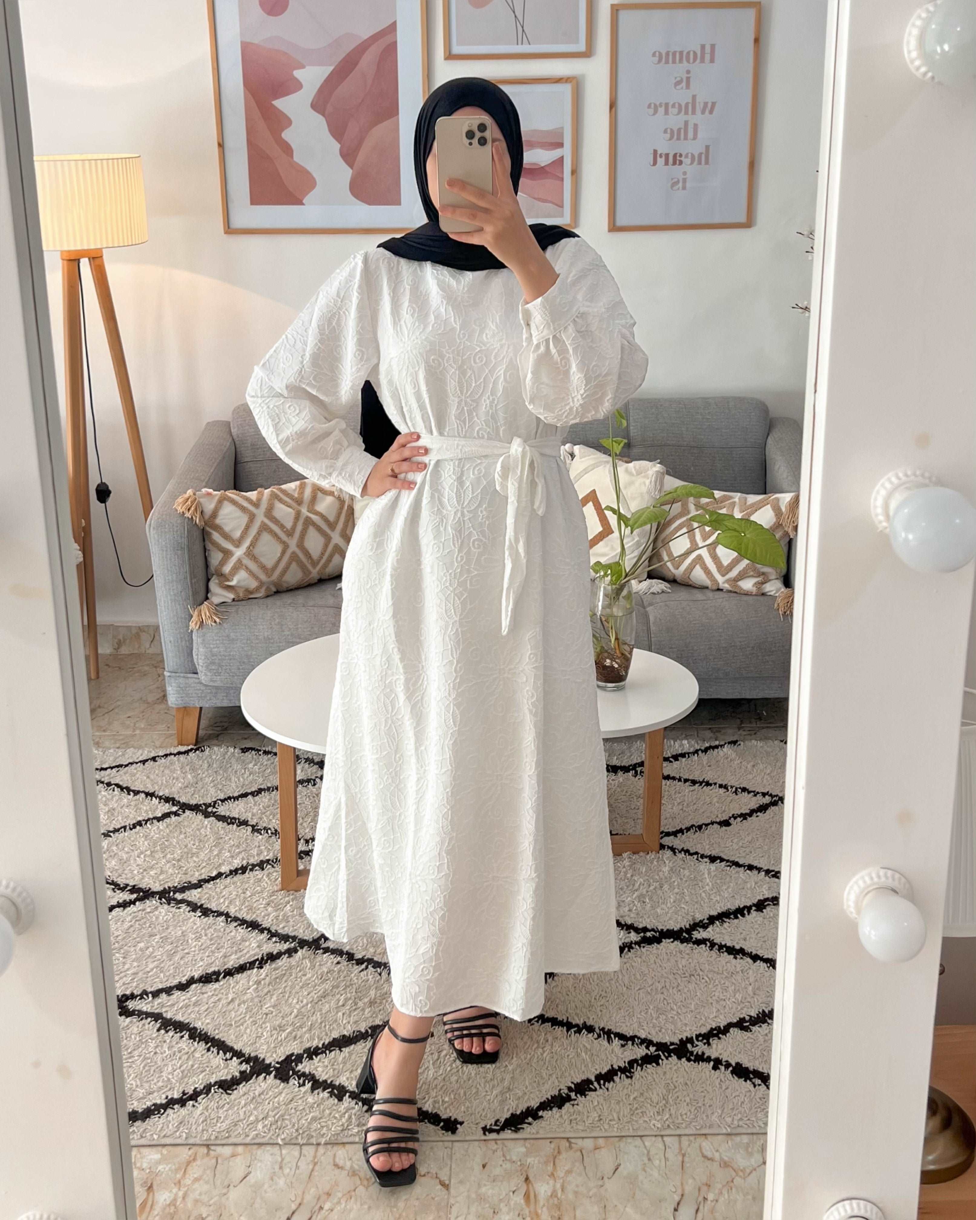 ROBE EFFET DENTELLE UNIE COULEUR BLANCHE