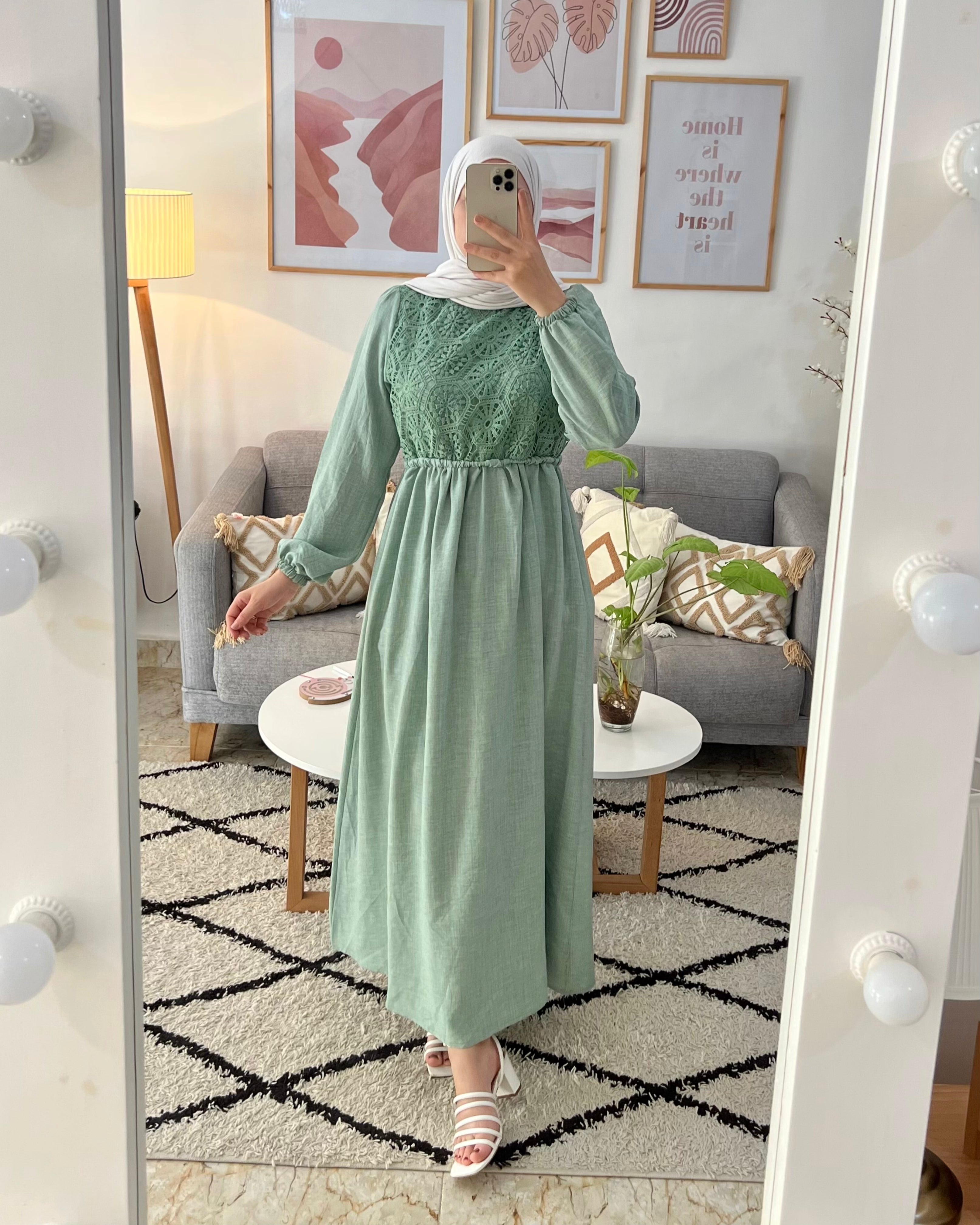 ROBE AVEC CROCHET (MADE IN TURKEY)