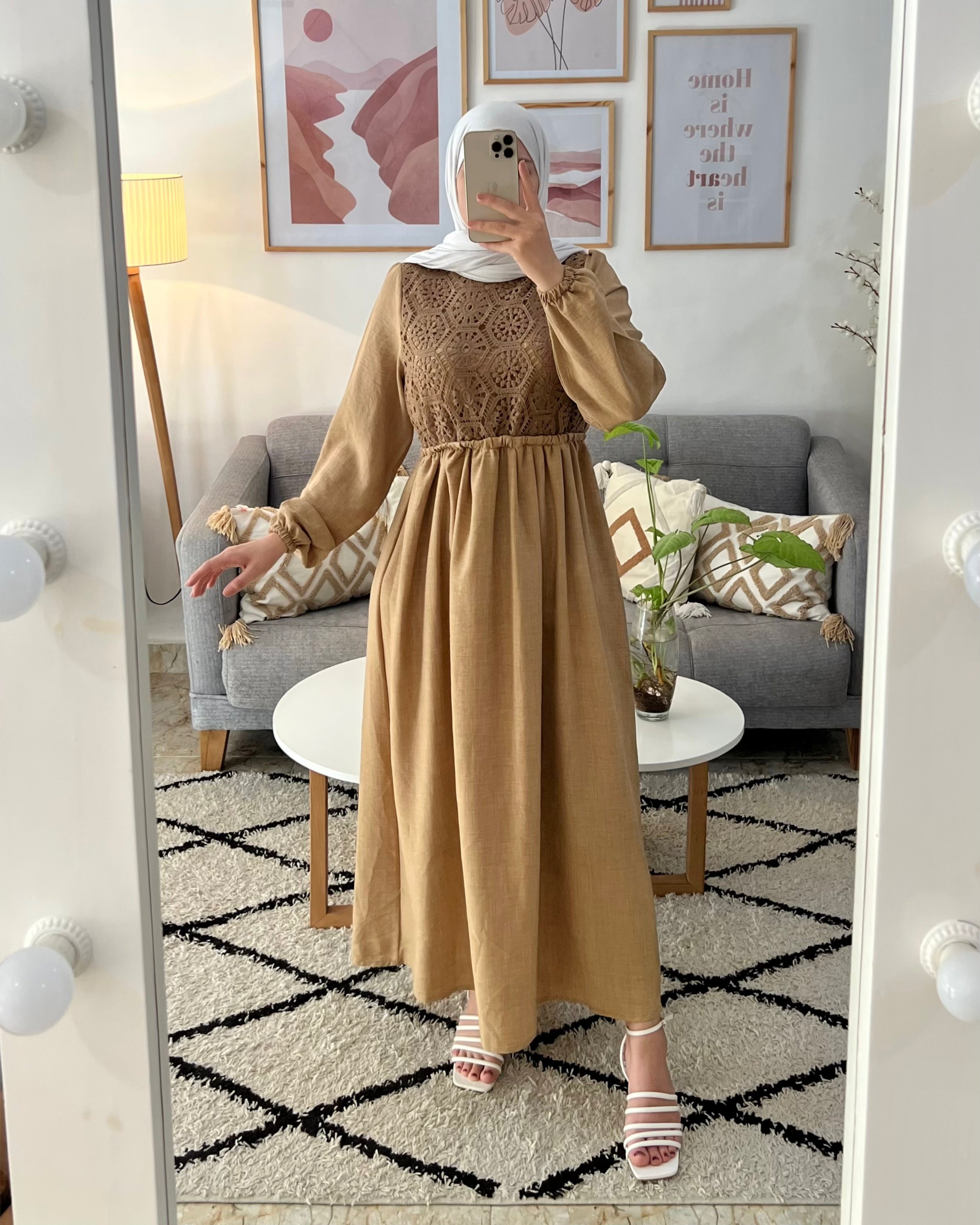 ROBE AVEC CROCHET - Premium ROBE from DION - Just DA 5800! Shop now at DION