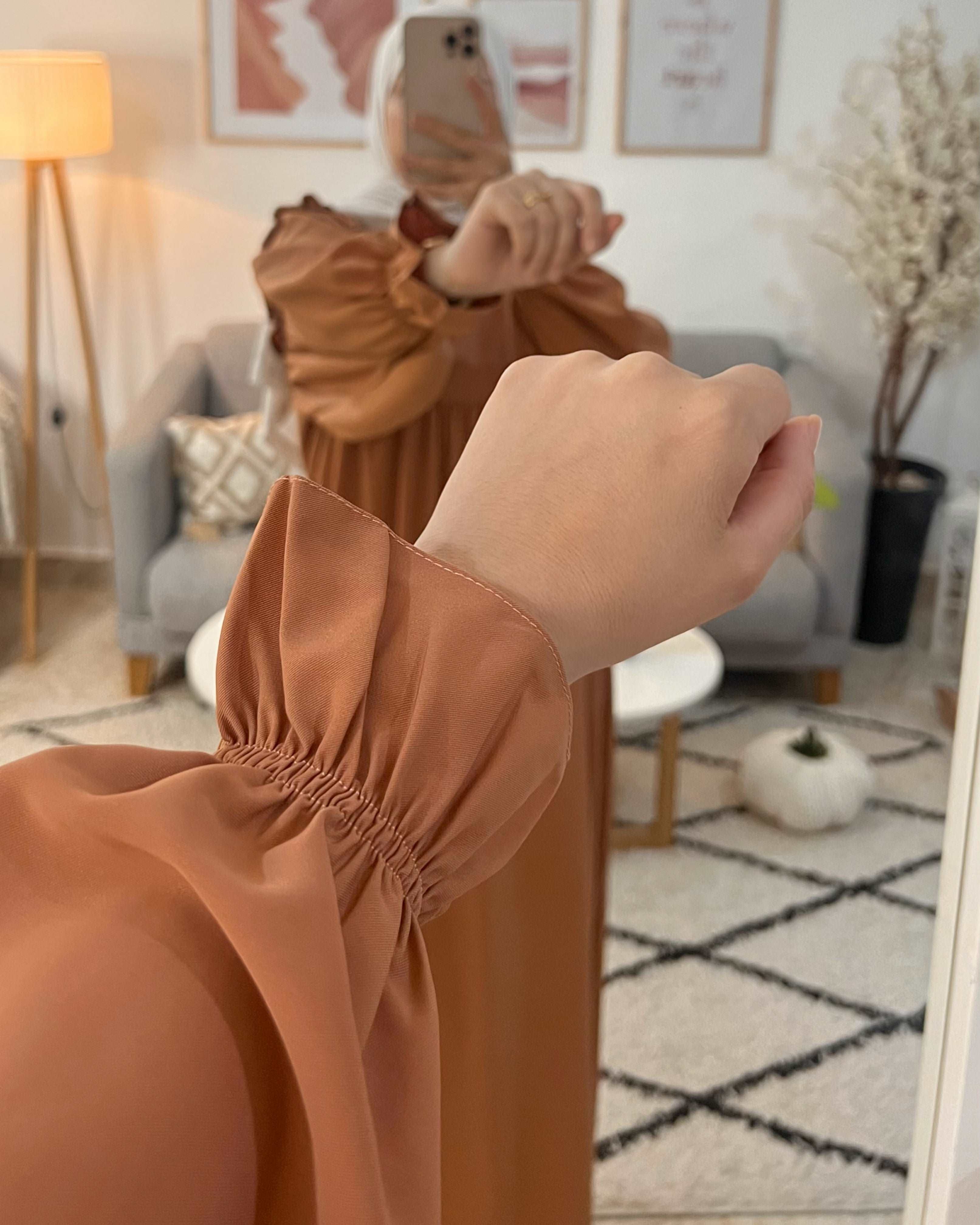 HIJAB PLISSE A L'EPAULE COULEUR BRIQUE