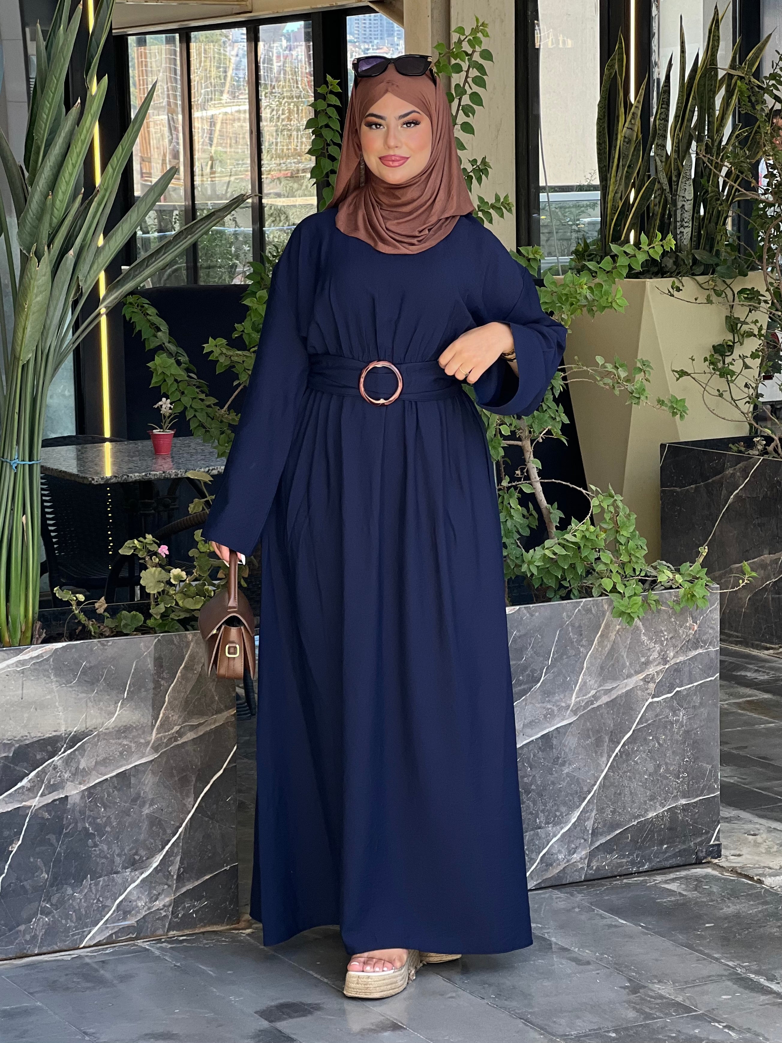 HIJAB EN LIN AVEC UNE BELLE CEINTURE