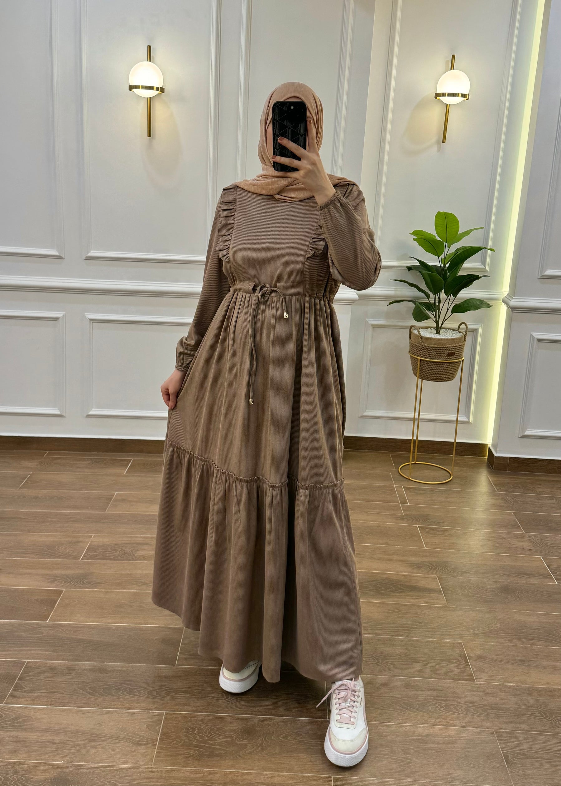 ROBE HIJAB HIVER COULEUR BEIGE FONCÉ