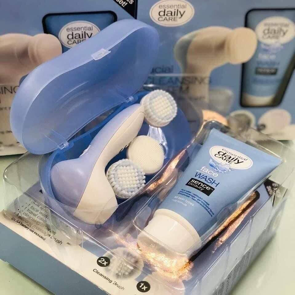 ESSENTIAL DAILY CARE  COFFRET BROSSE NETTOYANTE (ELECTRIQUE) + GEL NETTOYANT POUR LE VISAGE 6 PCS