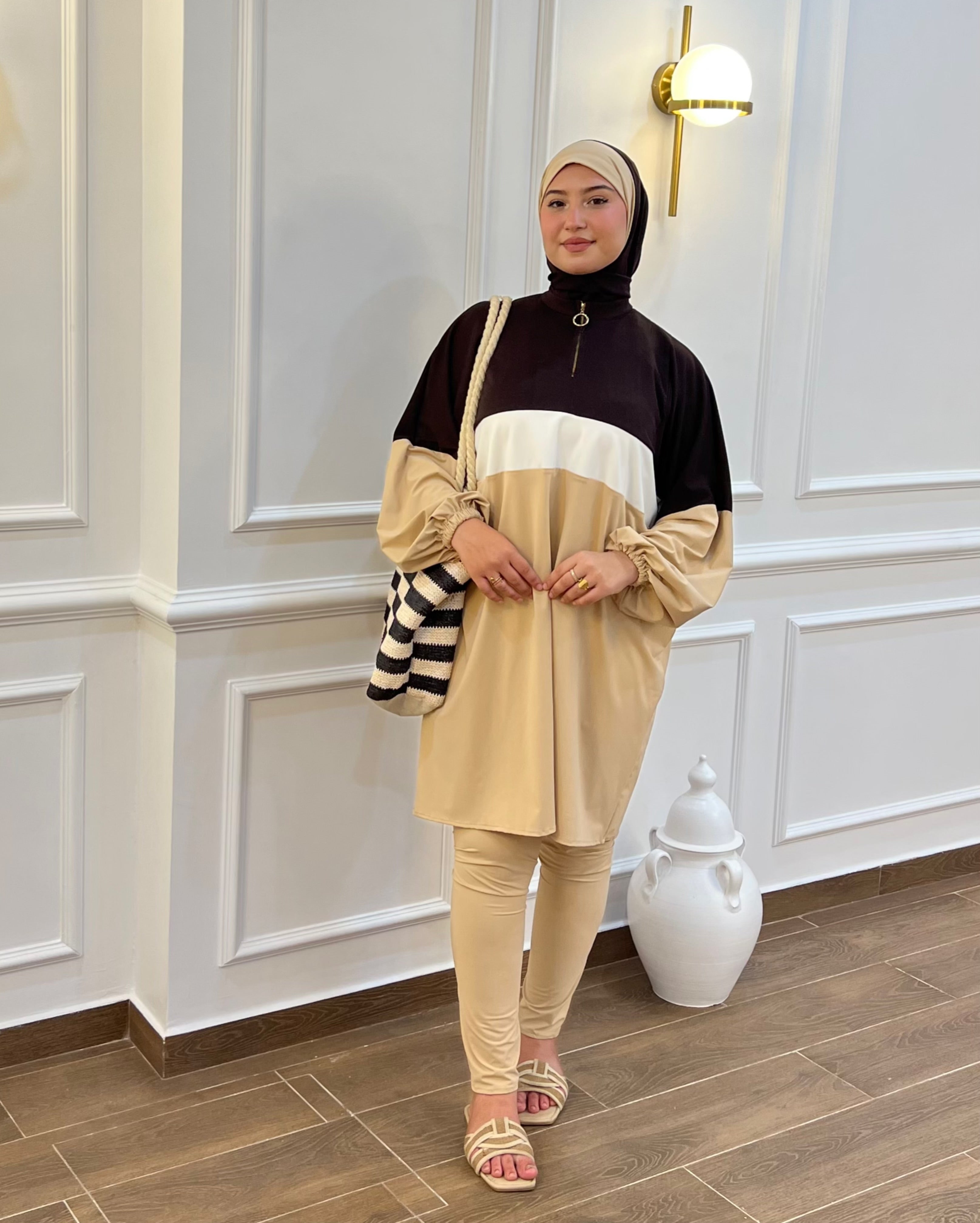 BURKINI SUMMER DION SPORT DE COULEUR BEIGE ( 3 PIÈCES ) AVEC BOURSE