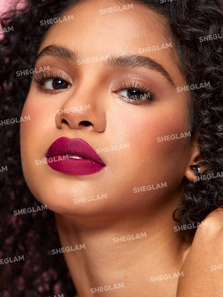 SHEGLAM ROUGE À LÈVRES STARLIGHT VELVET SHIMMER MATTE COULEUR BOLD BERRY