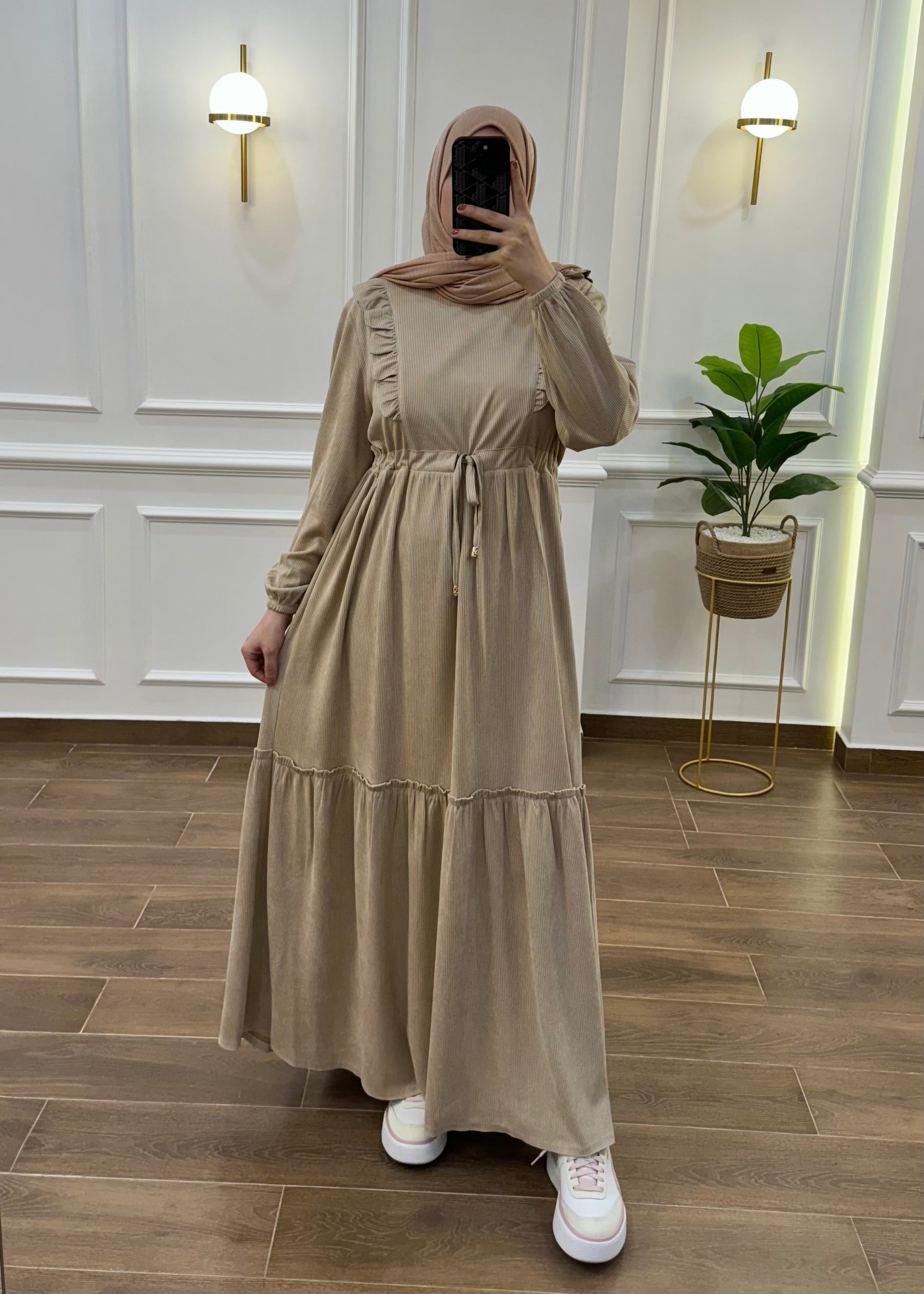 ROBE HIJAB HIVER EN BEIGE ( GRANDE TAILLE )