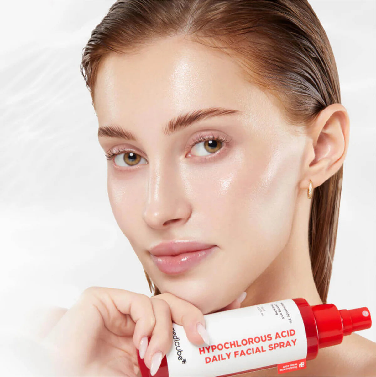 MEDICUBE HYPOCHLOROUS ACID POWER SOOTHING SPRAY 125ML