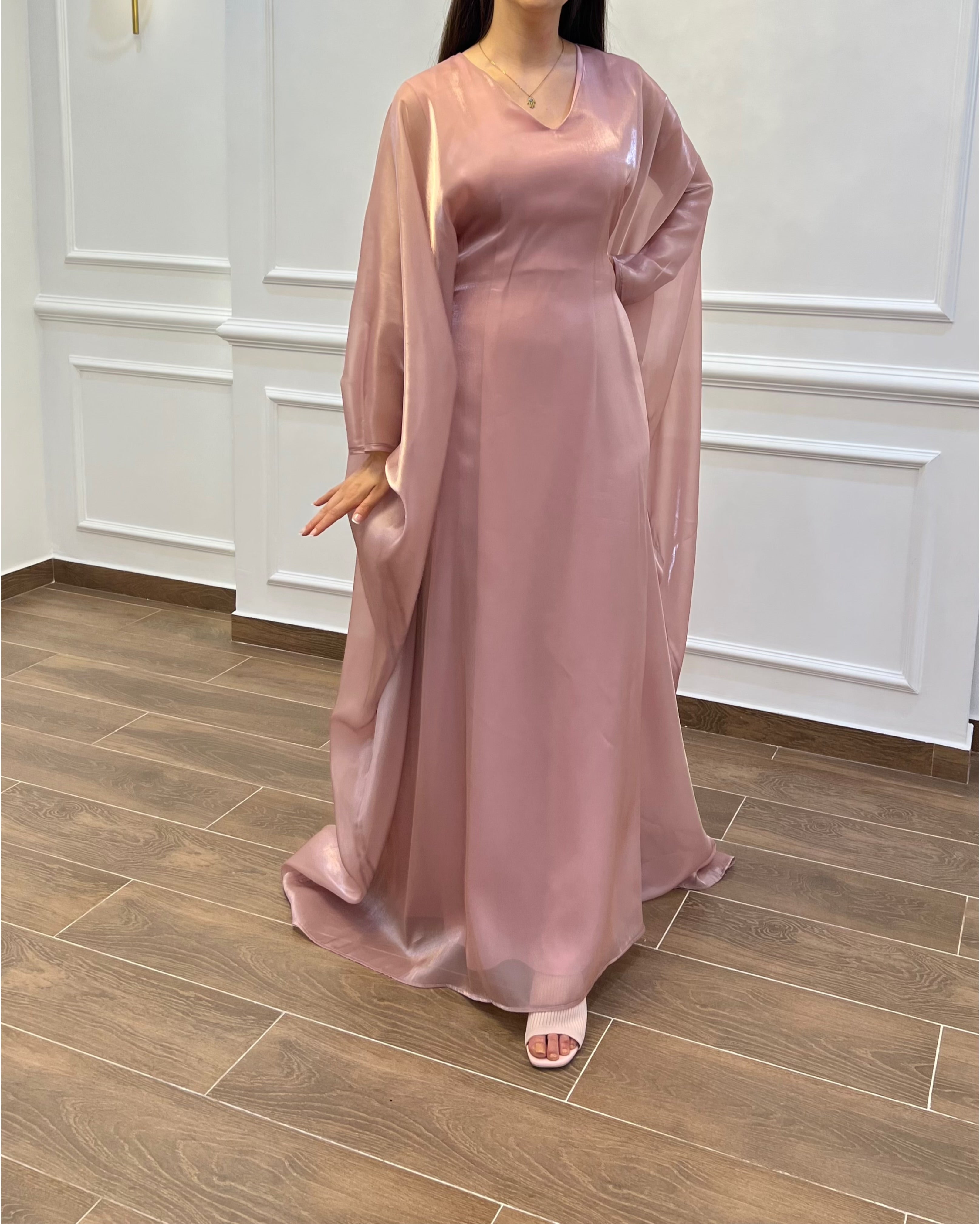 ROBE ORGANZA TRÈS CLASSE COULEUR BOIS DE ROSE FONCÉ