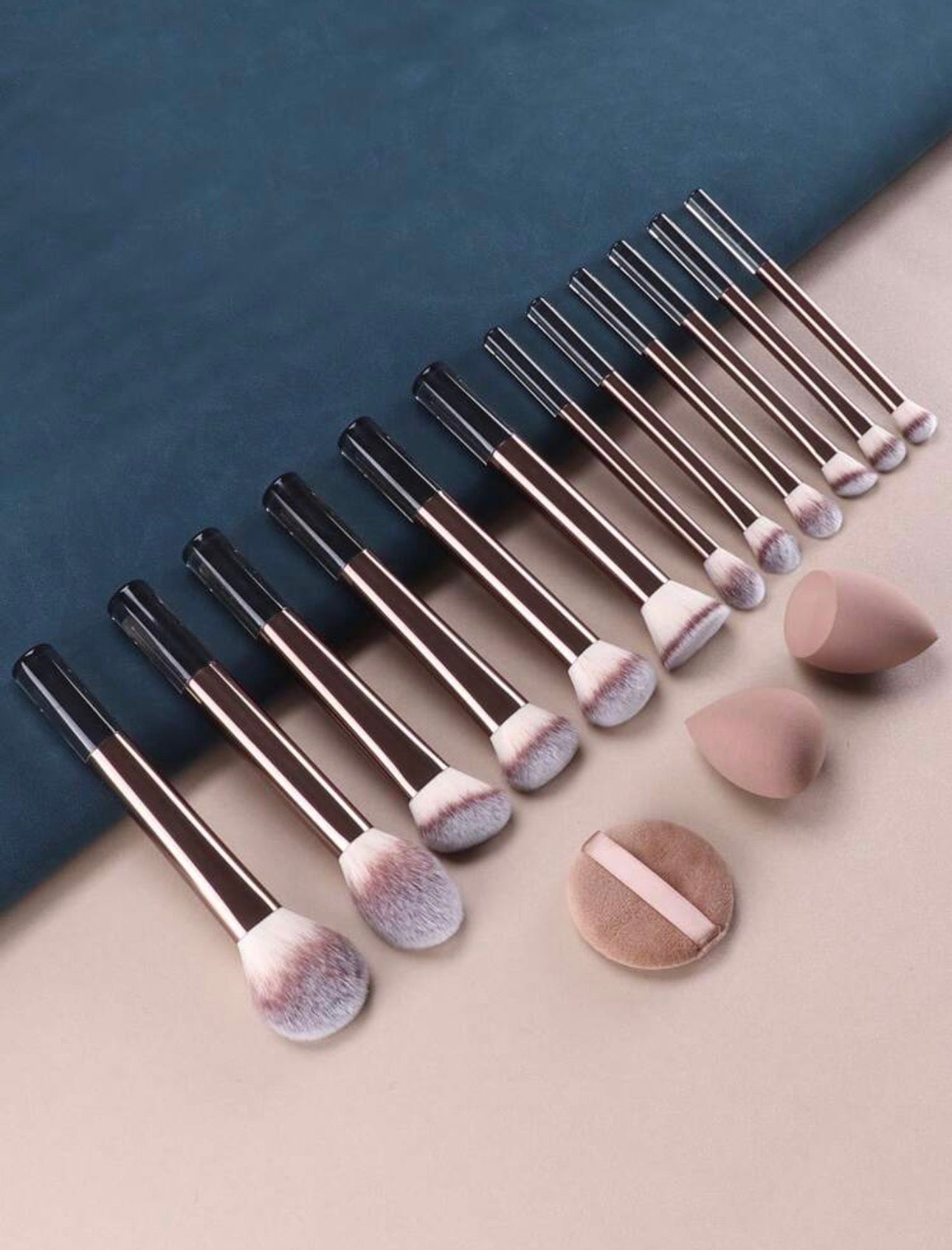 15 PIÉCES ENSEMBLE DE PINCEAUX DE MAQUILLAGE SHEGLAM QUALITÉ SUPÉRIEURE