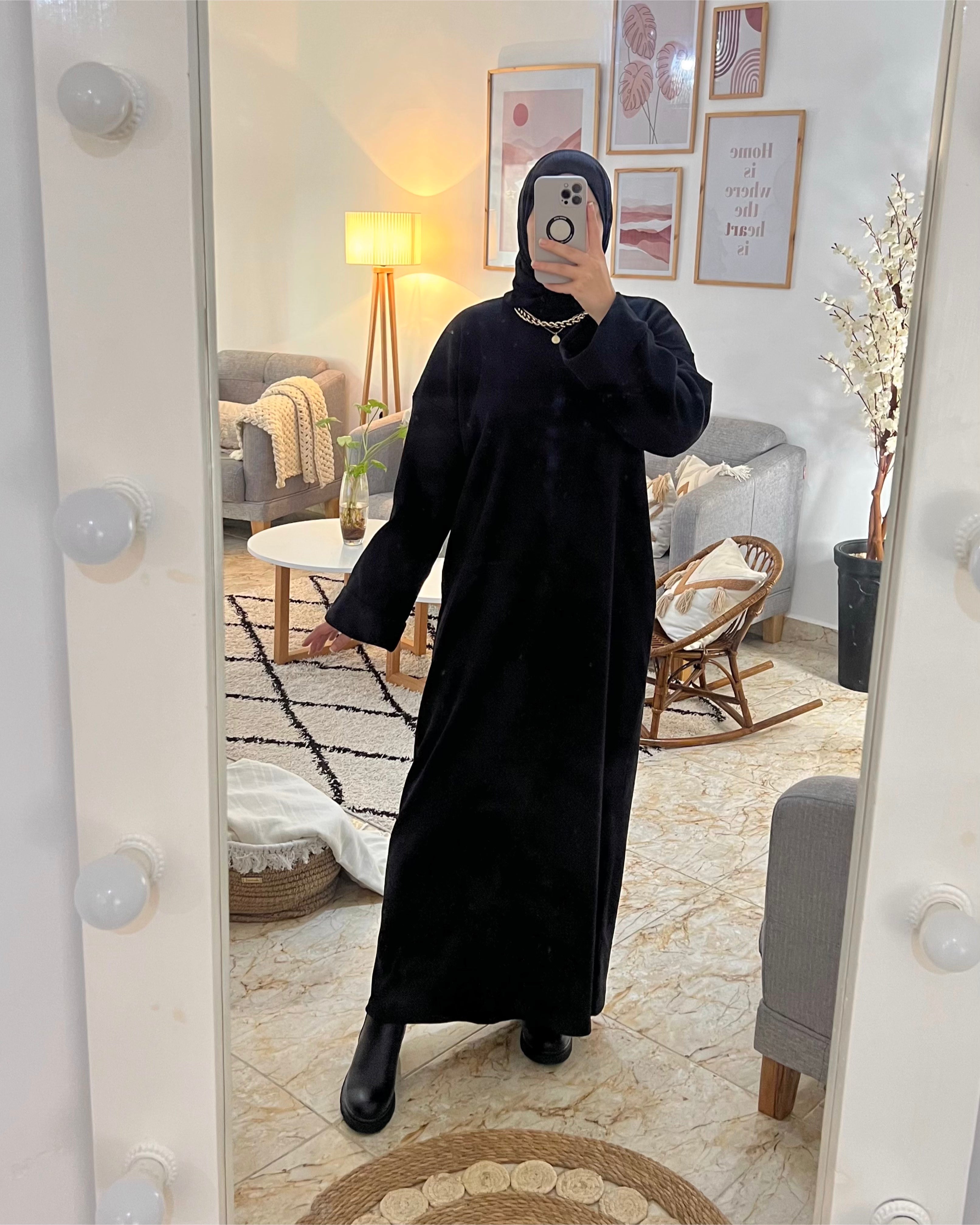 ROBE DION WINTER CHAUDE AVEC CEINTURE COULEUR NOIRE