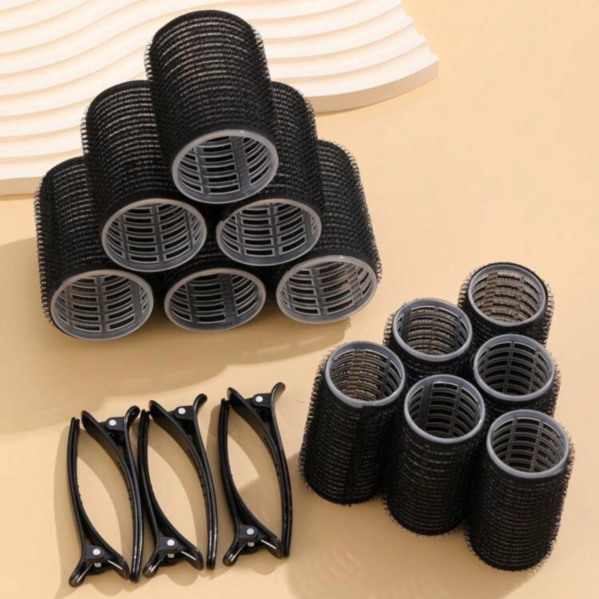 SET DE BIGOUDIS AUTO - ADHÉSIFS AVEC PINCES NOIR