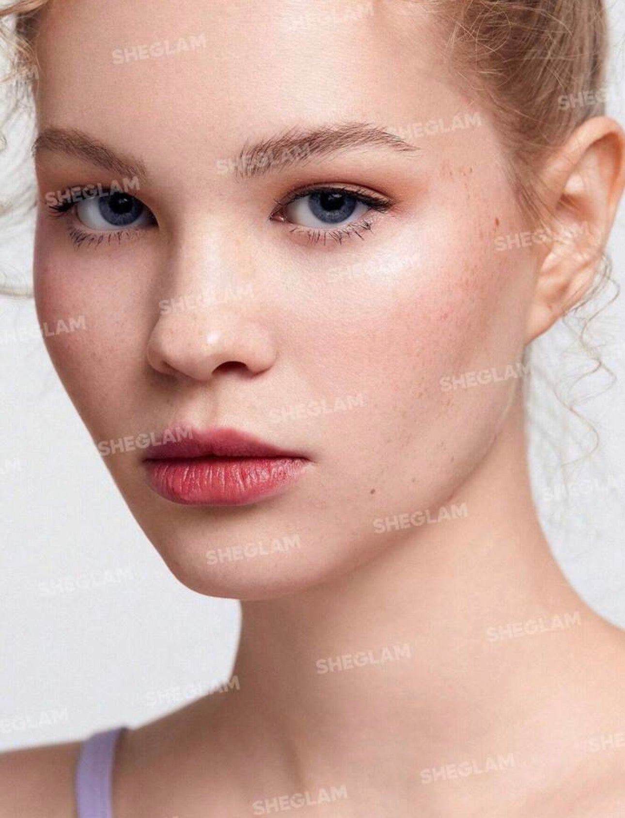 SHEGLAM PINCEAU POUR FOND DE TEINT SKINFINITE