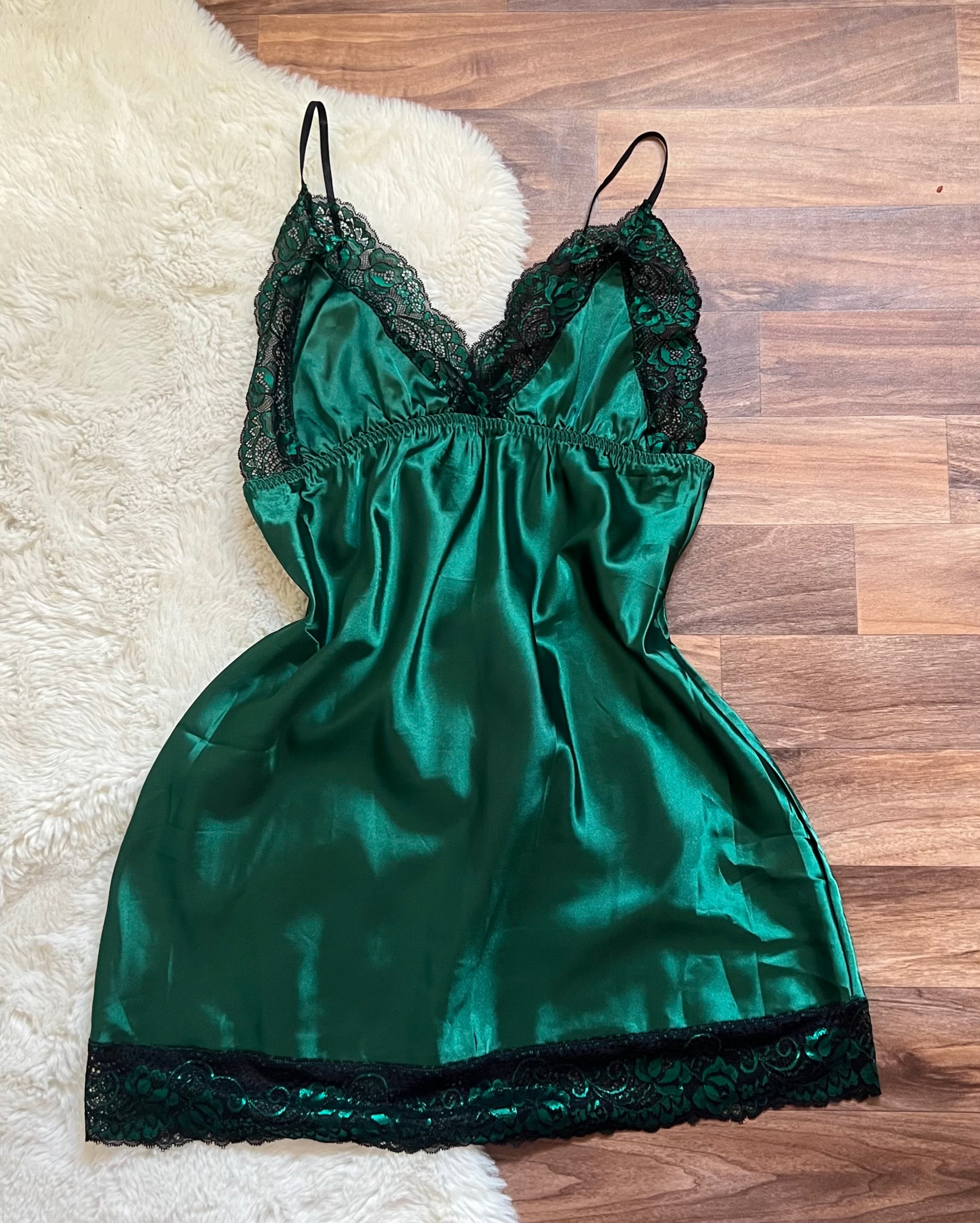 NUISETTE SHEIN SATIN EN VERT XL