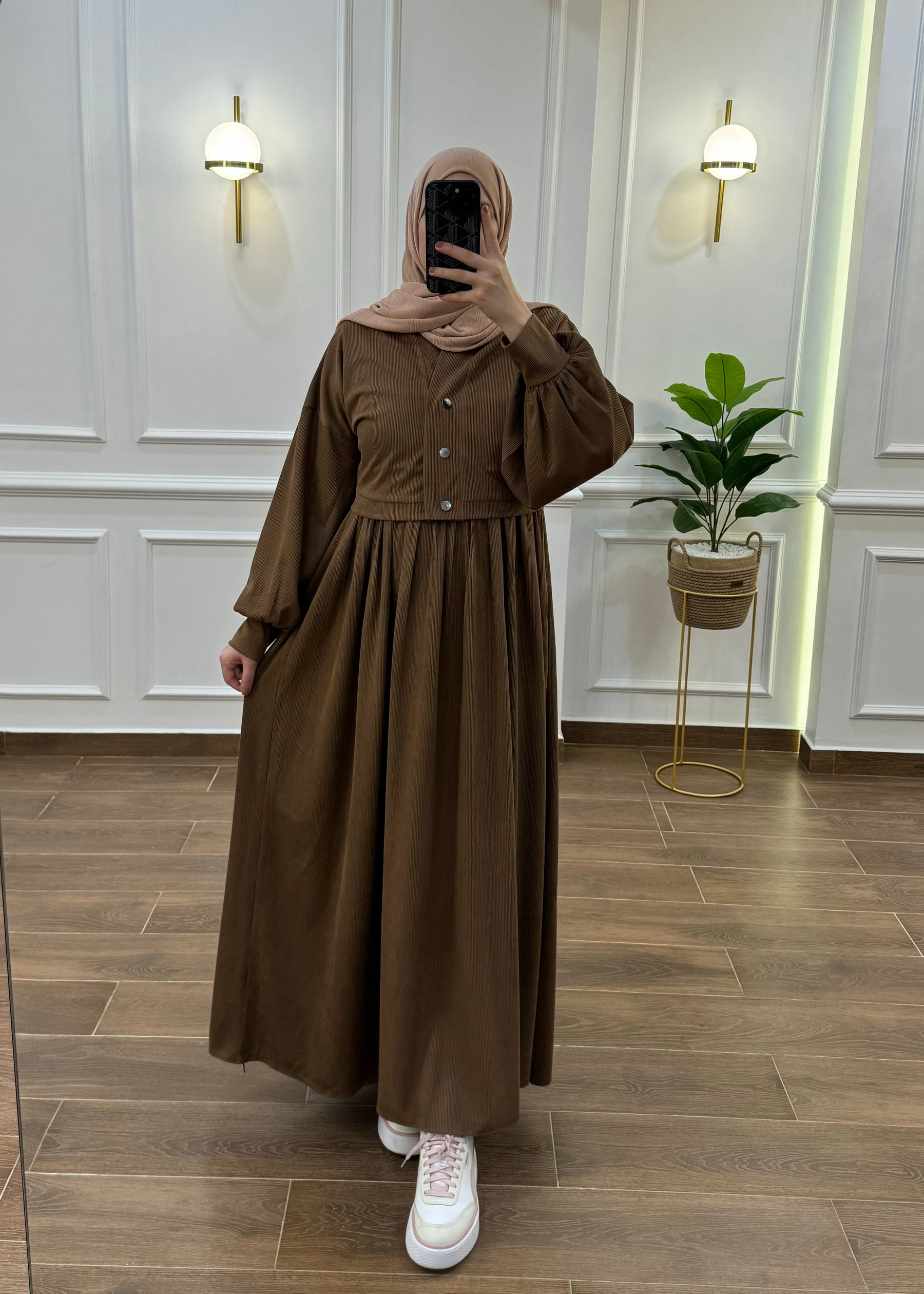 HIJAB AVEC GILET MANCHES LONGUES COULEUR MARRON CHOCOLAT