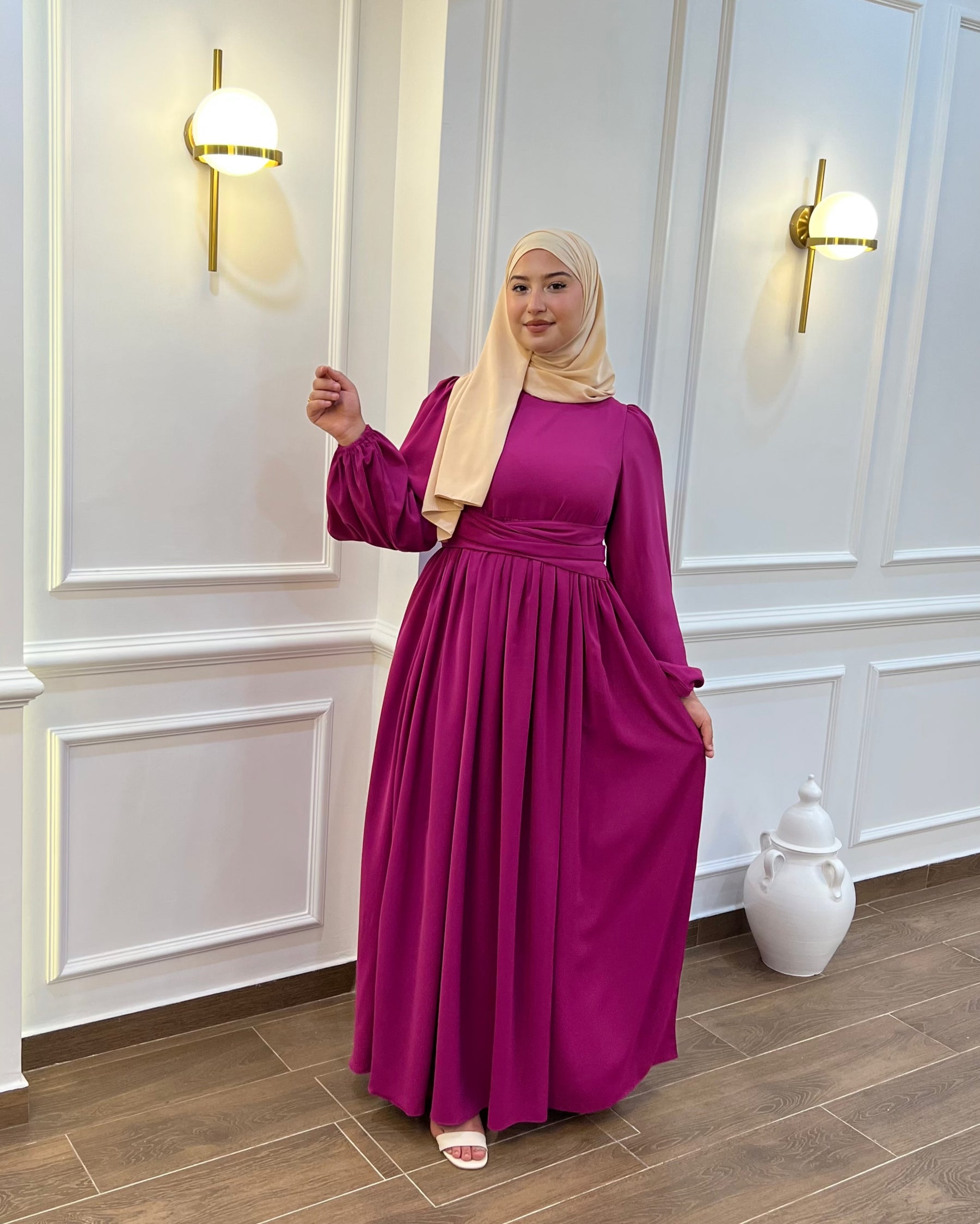 ROBE SUMMER DION TRÈS CLASSE DE COULEUR FUSHIA